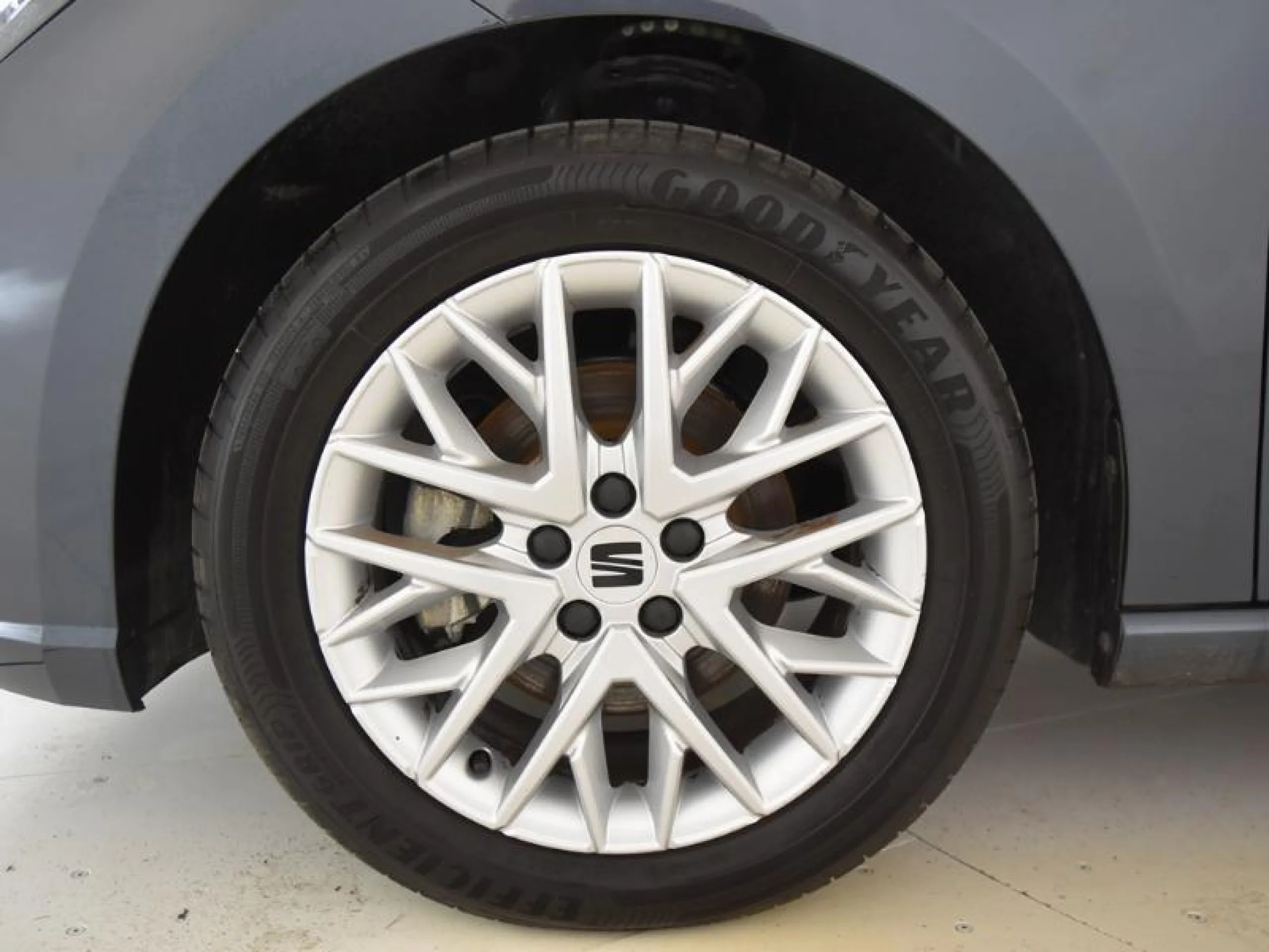 SEAT IBIZA 1.0 TSI 81KW (110CV) FR - Foto 8