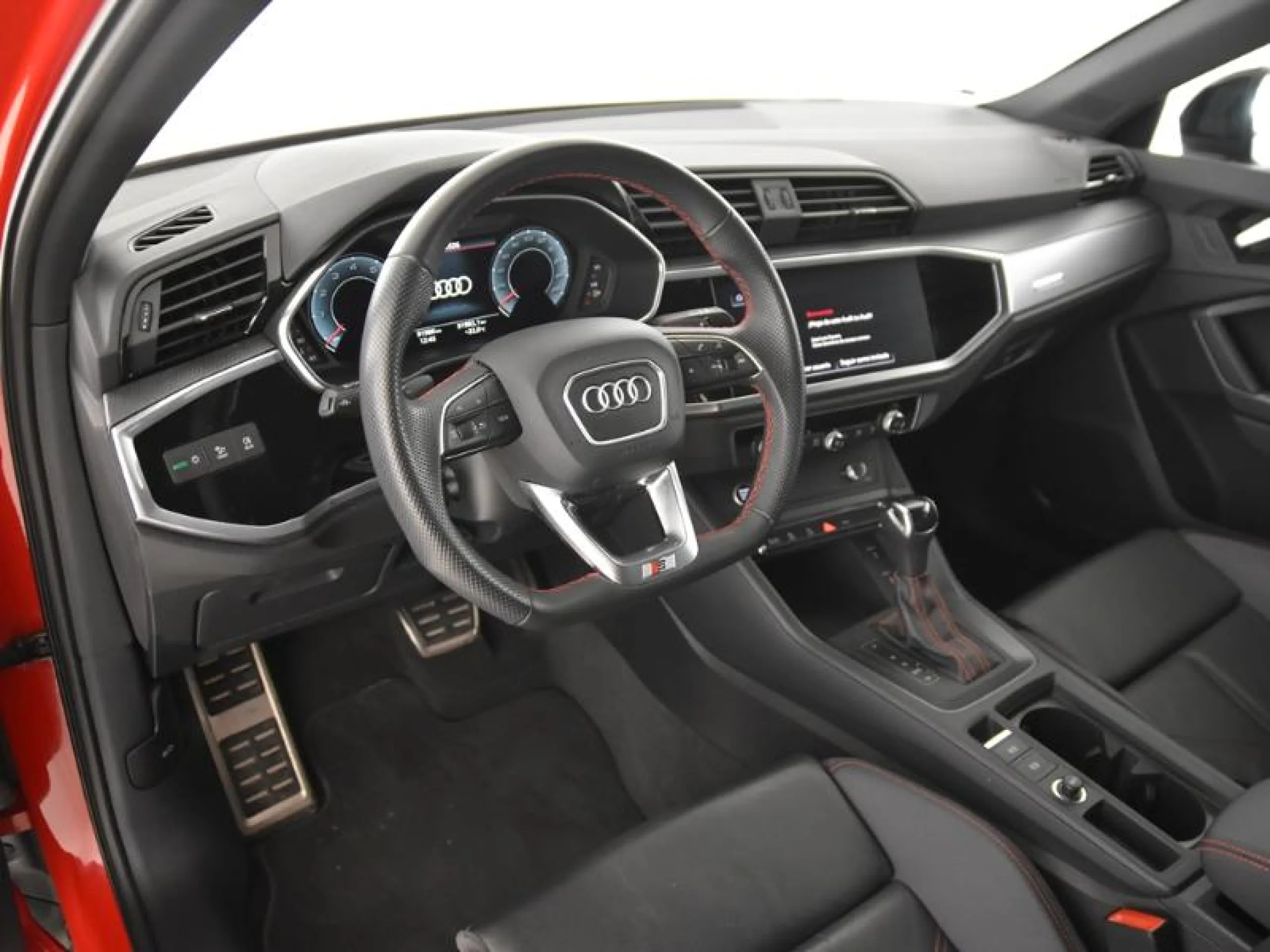 AUDI Q3 45 TFSI 180KW S TRONIC QUATTR BLACK LINE - Foto 10