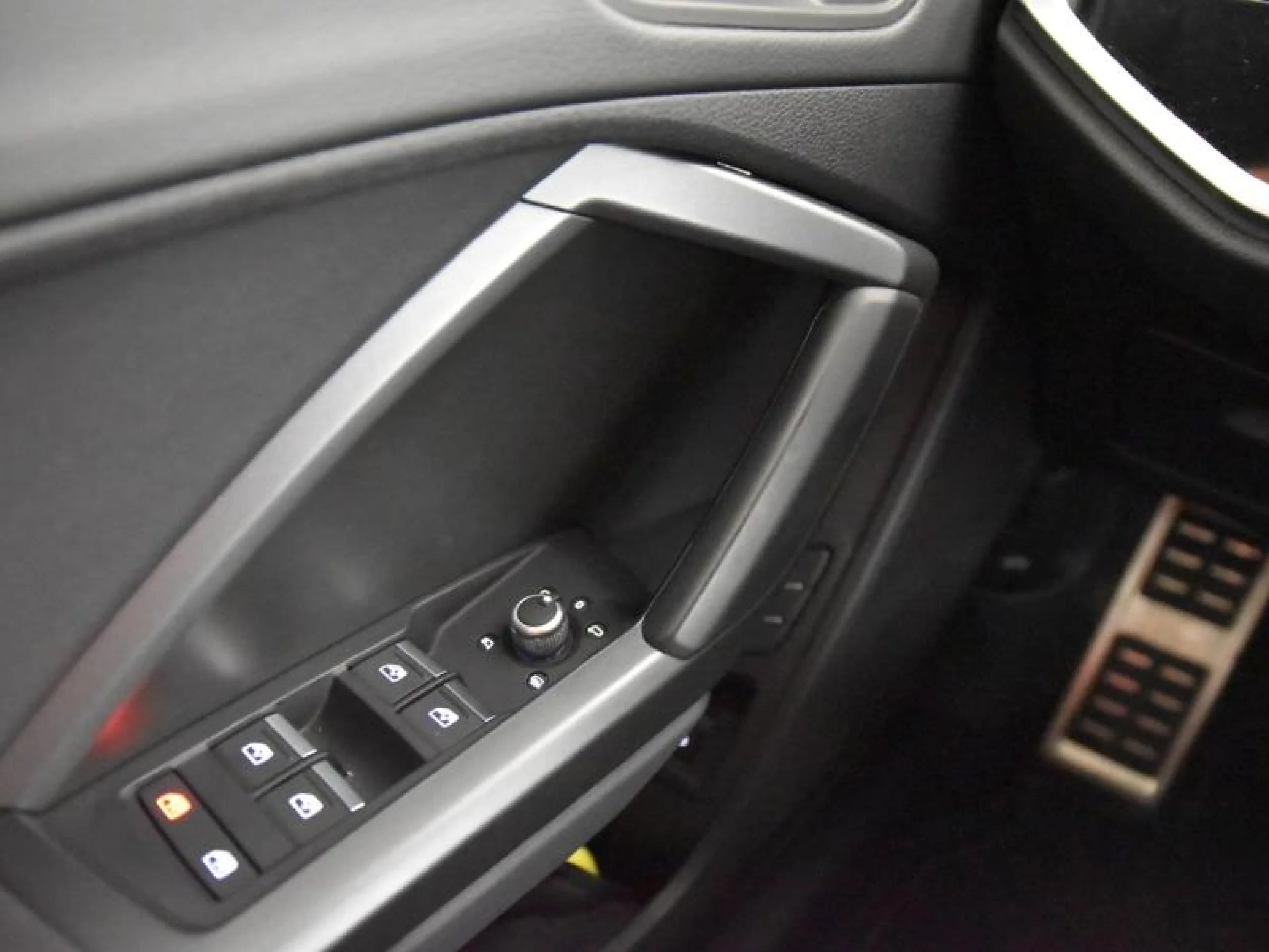 AUDI Q3 45 TFSI 180KW S TRONIC QUATTR BLACK LINE - Foto 21