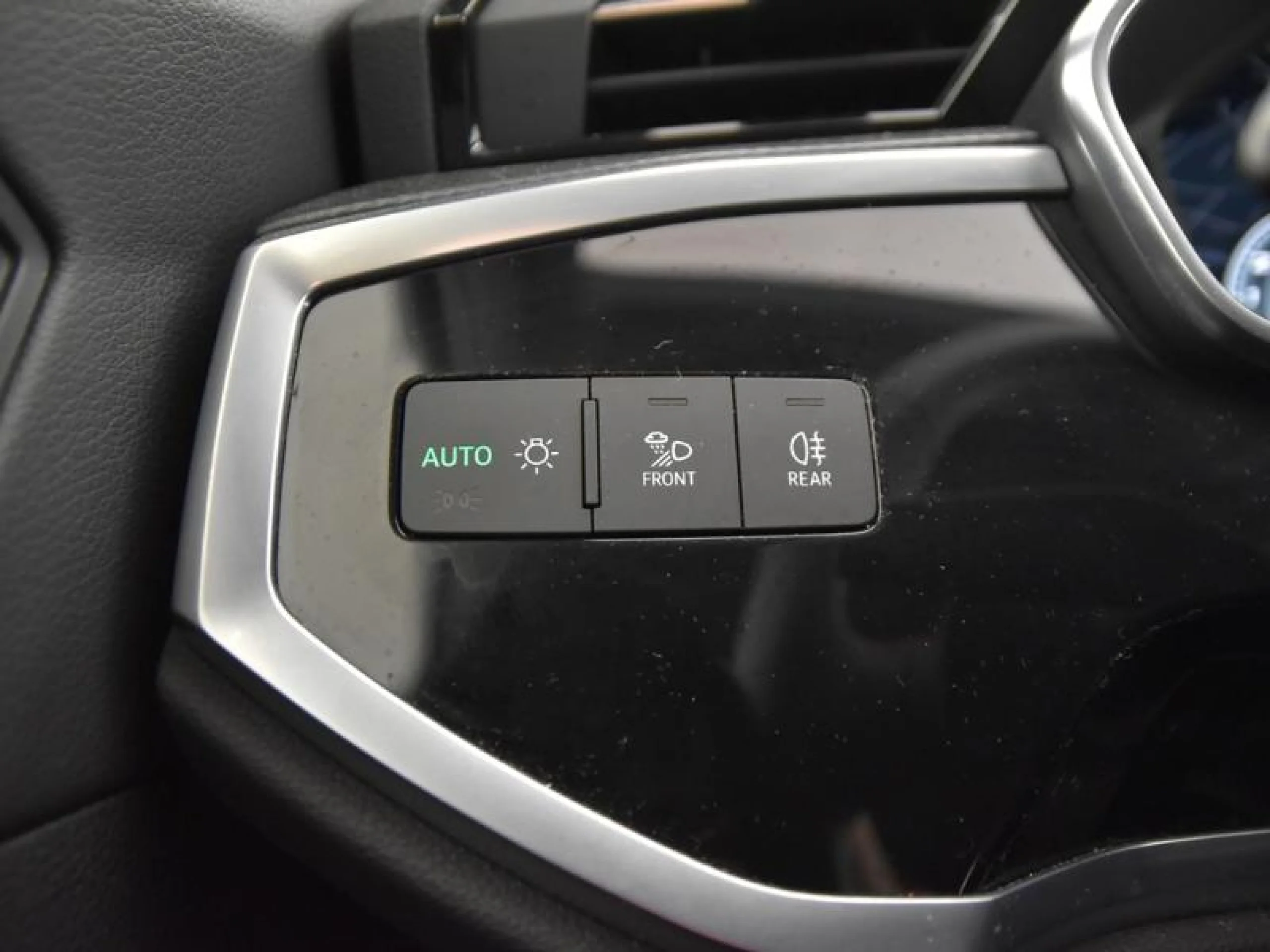 AUDI Q3 45 TFSI 180KW S TRONIC QUATTR BLACK LINE - Foto 22