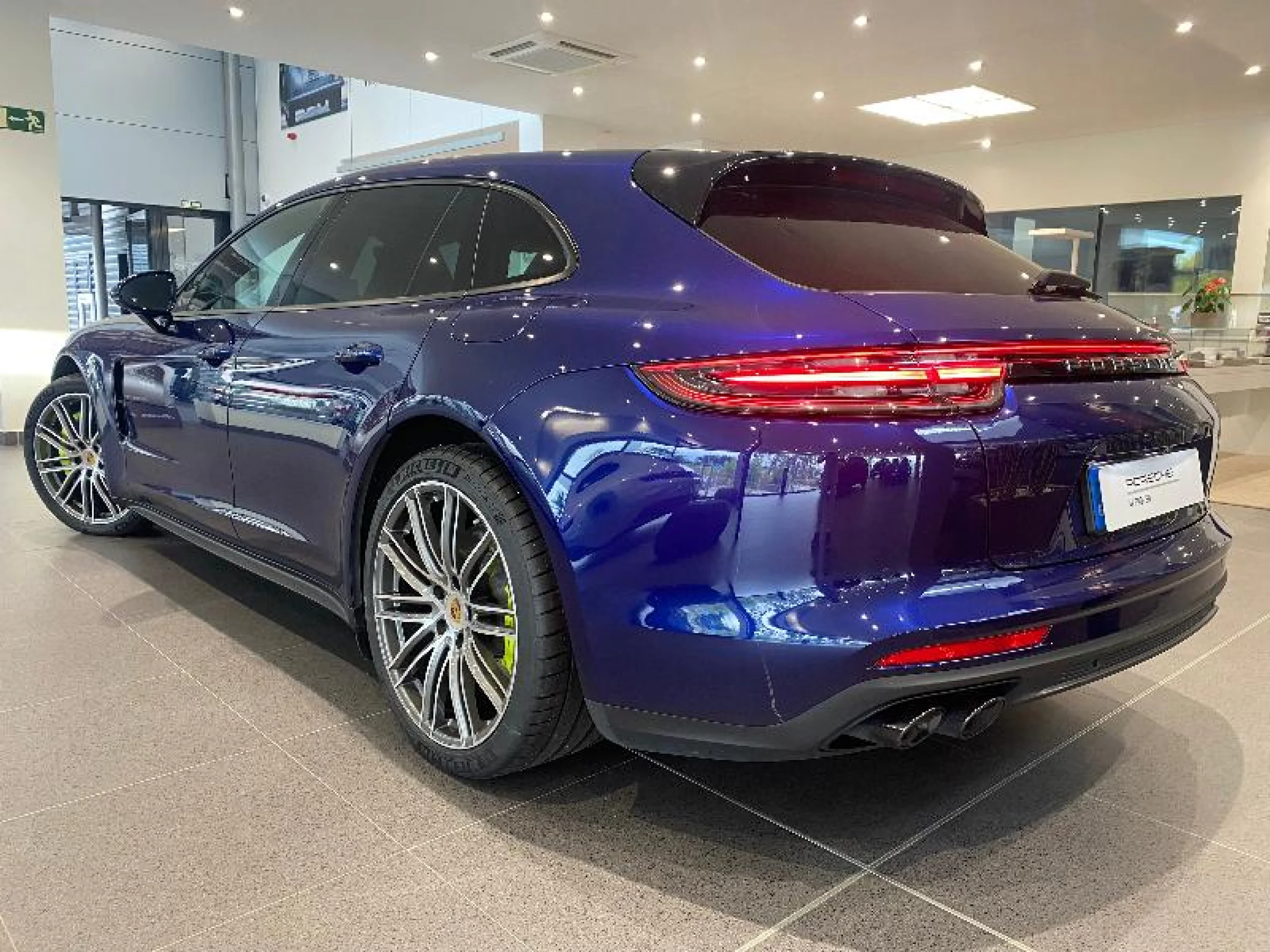 PORSCHE PANAMERA 4 E HYBRID SPORT TURISMO 10 YEARS EDIT - Foto 3