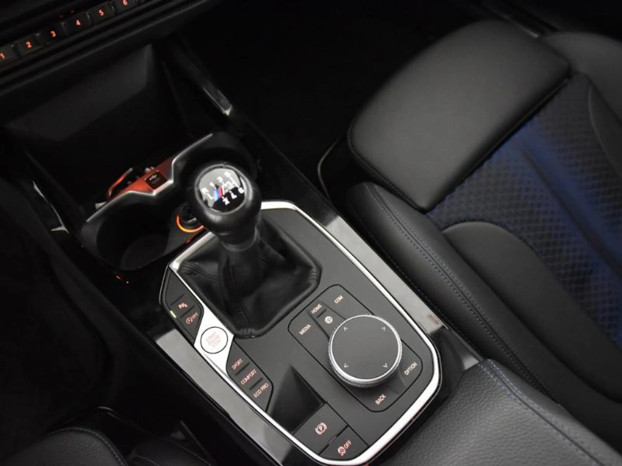 BMW SERIE 1 118I - Foto 10