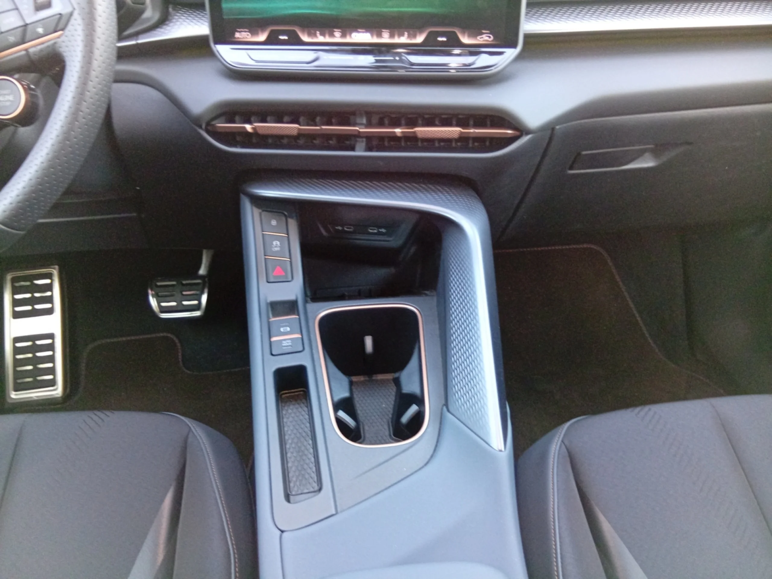 CUPRA TERRAMAR 1.5 ETSI 110KW (150 CV) DSG - Foto 18