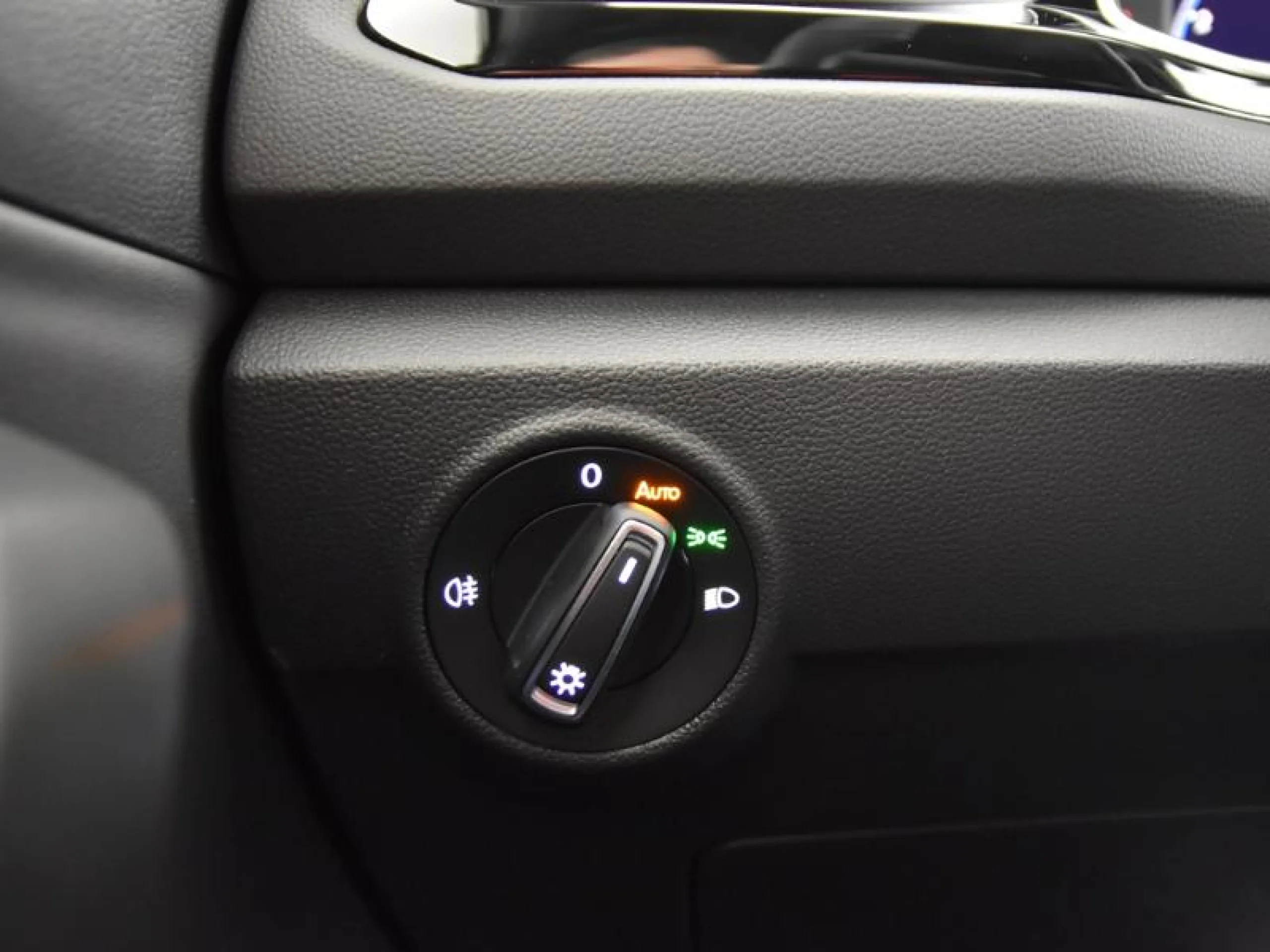 VOLKSWAGEN T ROC T ROC R LINE 1.0 TSI 85 KW (115 CV)  6 VEL. - Foto 17