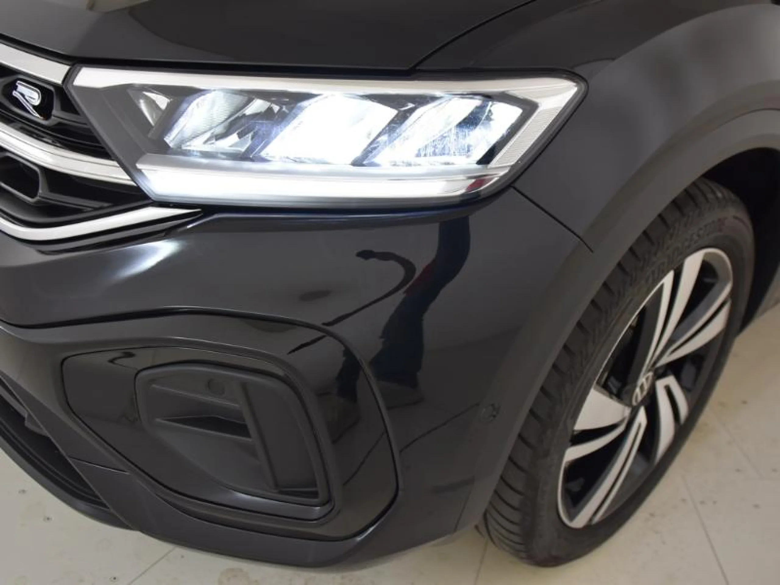 VOLKSWAGEN T ROC T ROC R LINE 1.0 TSI 85 KW (115 CV)  6 VEL. - Foto 18