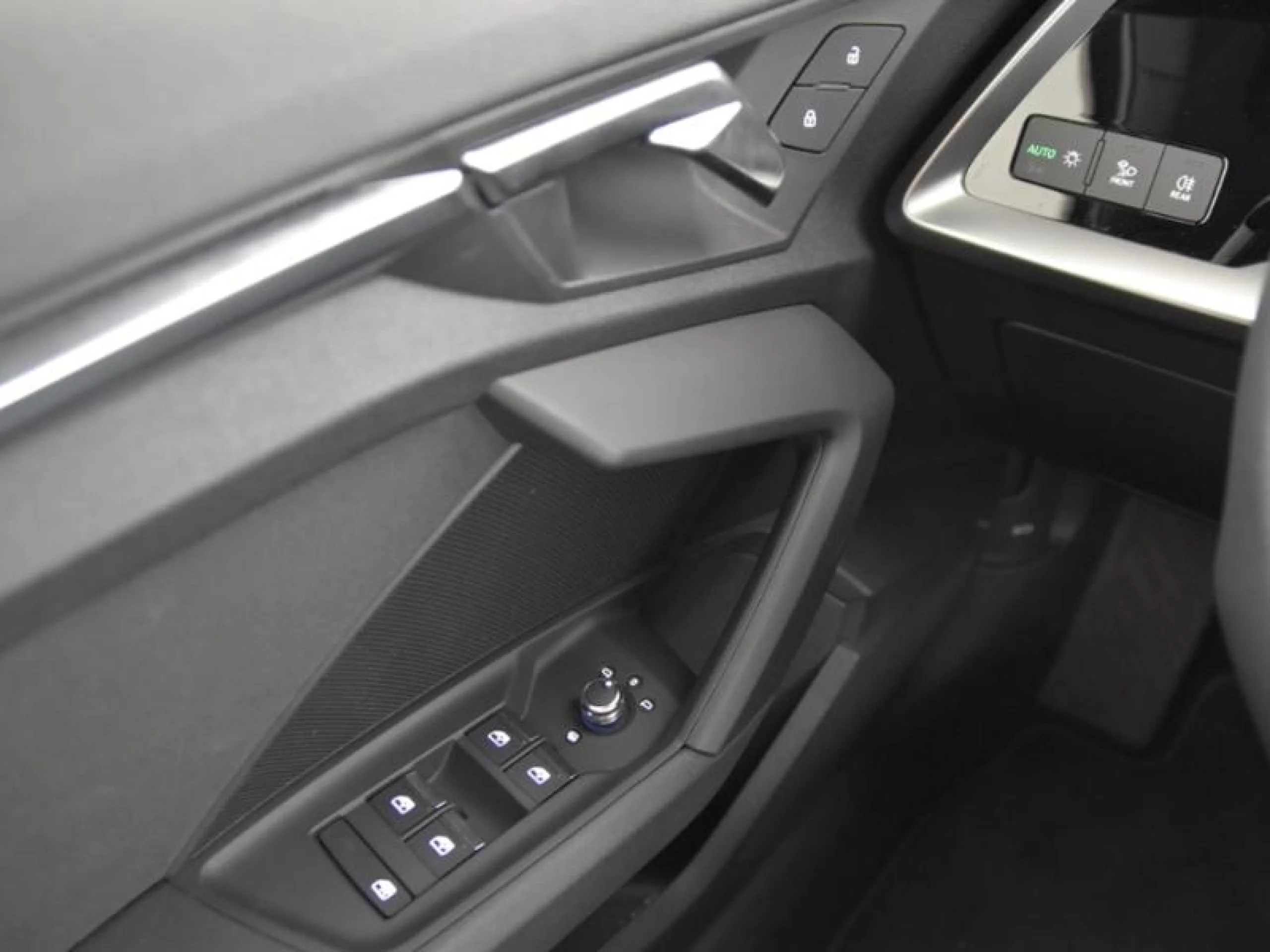 AUDI A3 SPORTBACK BLACK LINE 35 TDI 110KW S TRON - Foto 16