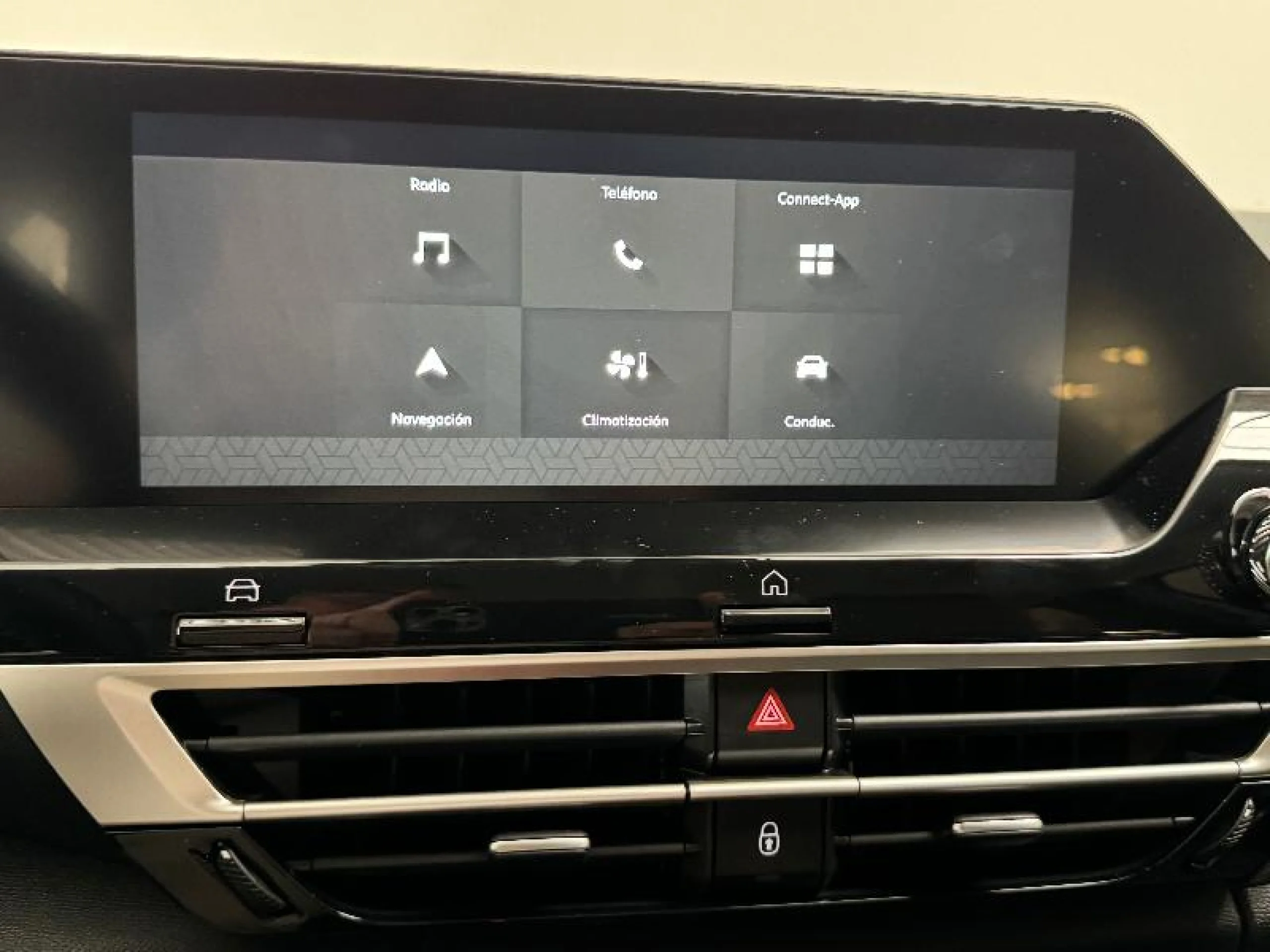 CITROEN C4 x HYBRID 145 Ë DCS6 PLUS - Foto 12