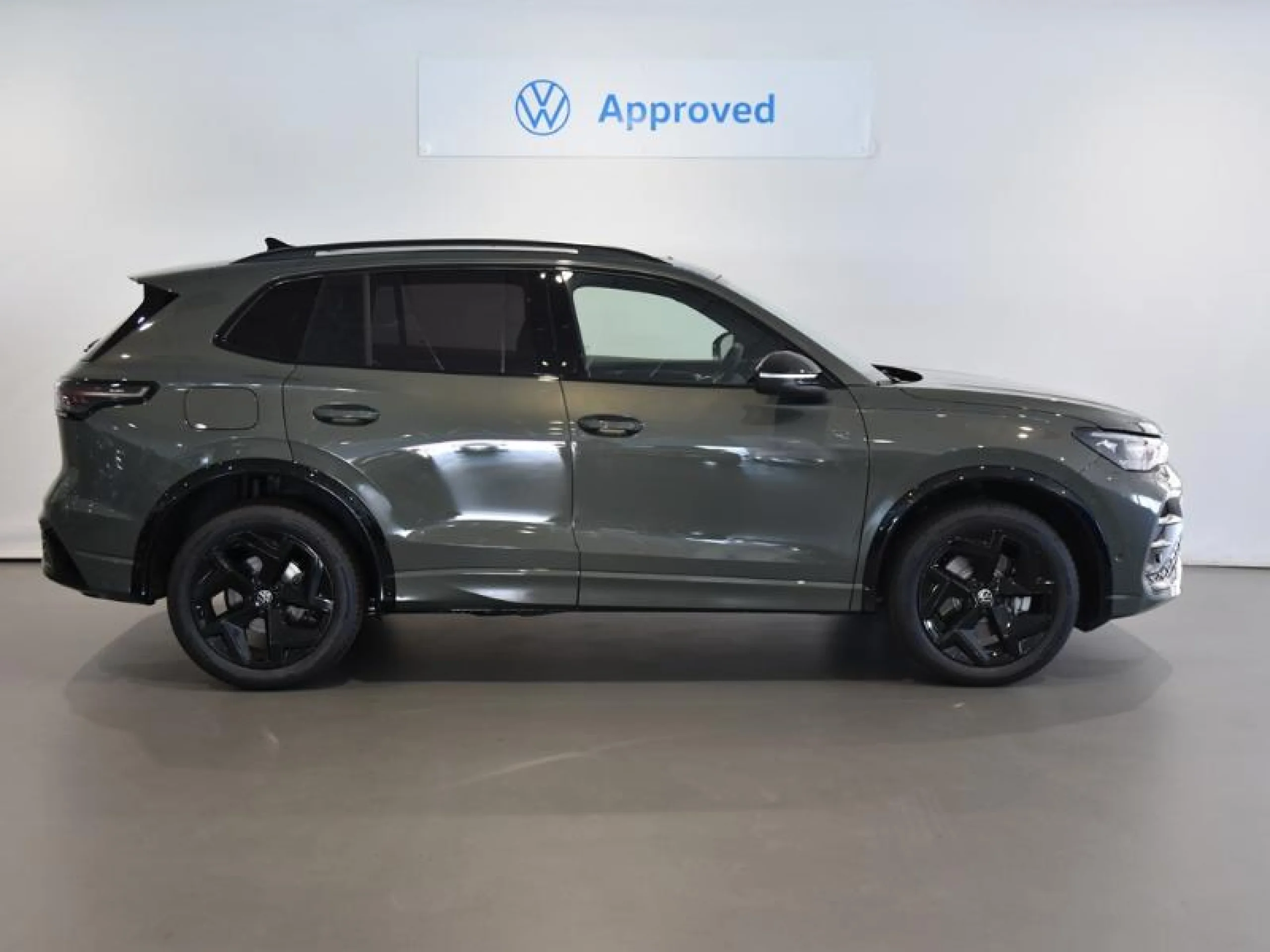 VOLKSWAGEN TIGUAN TIGUAN R LINE CLASSIC  2.0 TDI 4MOTION 142 KW (193 CV)  AUTOMÁTICO DSG 7 VEL. - Foto 3