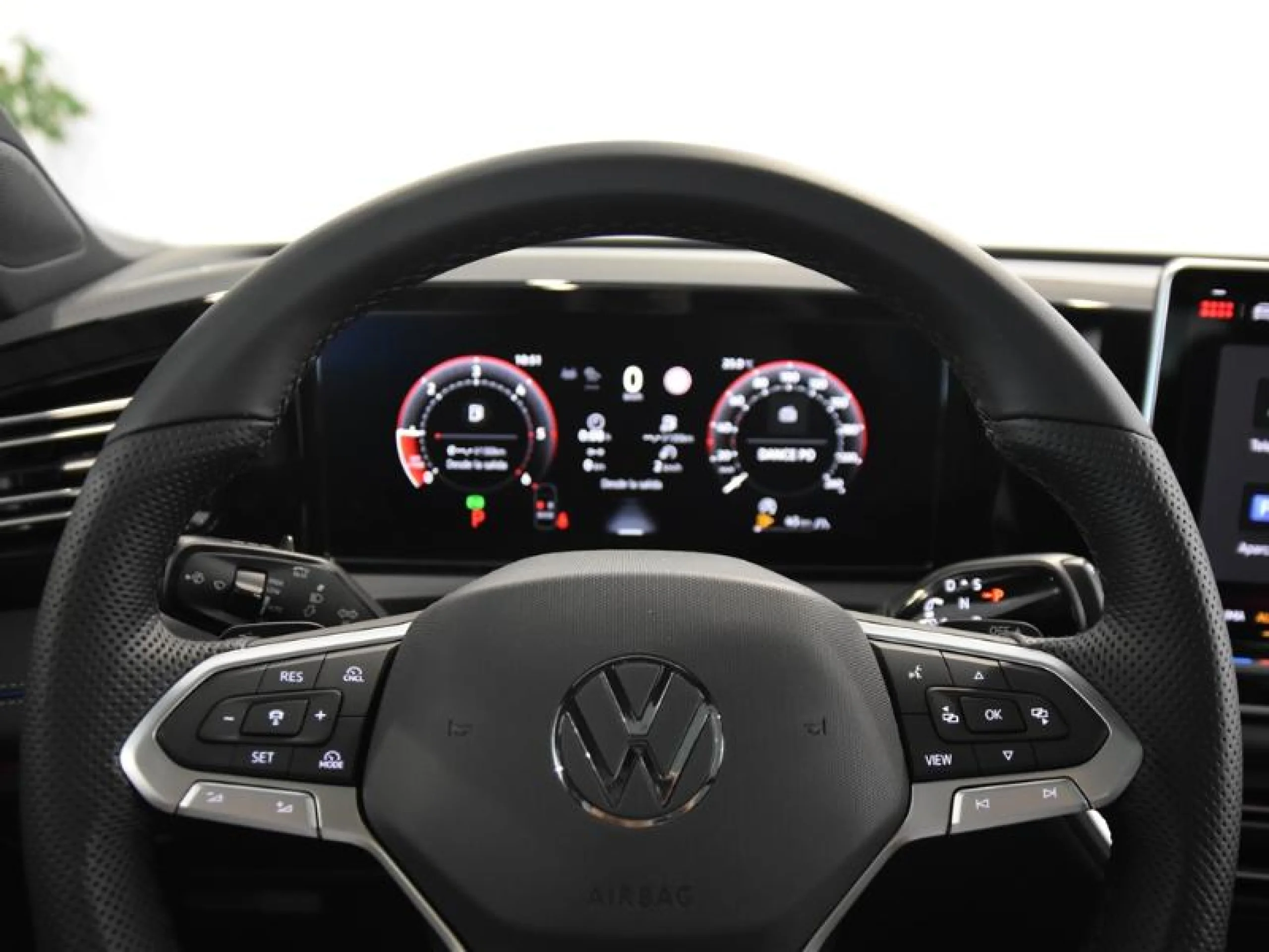 VOLKSWAGEN TIGUAN TIGUAN R LINE CLASSIC  2.0 TDI 4MOTION 142 KW (193 CV)  AUTOMÁTICO DSG 7 VEL. - Foto 15