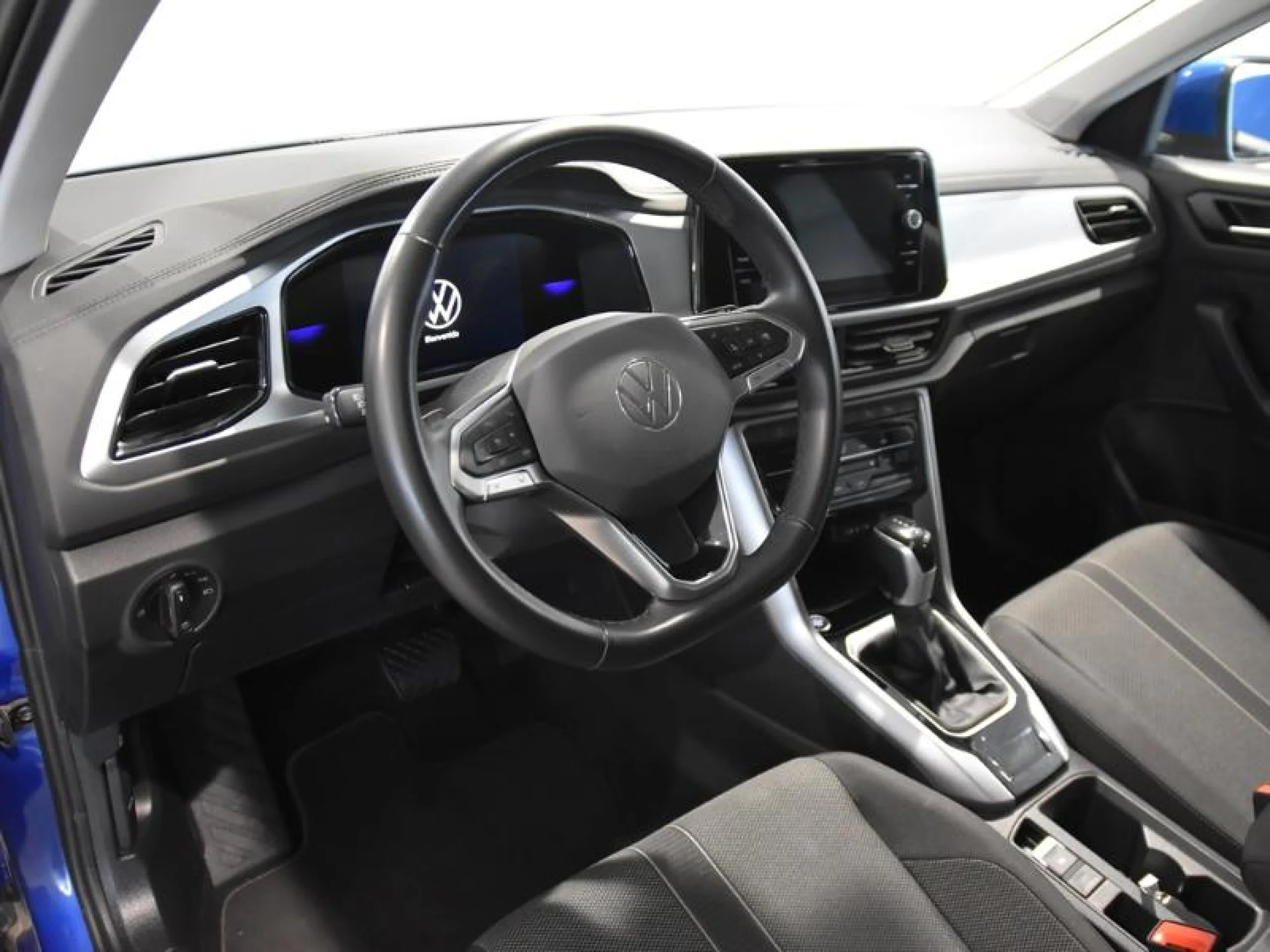 VOLKSWAGEN T ROC ··MÁS·· 1.5 TSI 110KW (150CV) DSG - Foto 9
