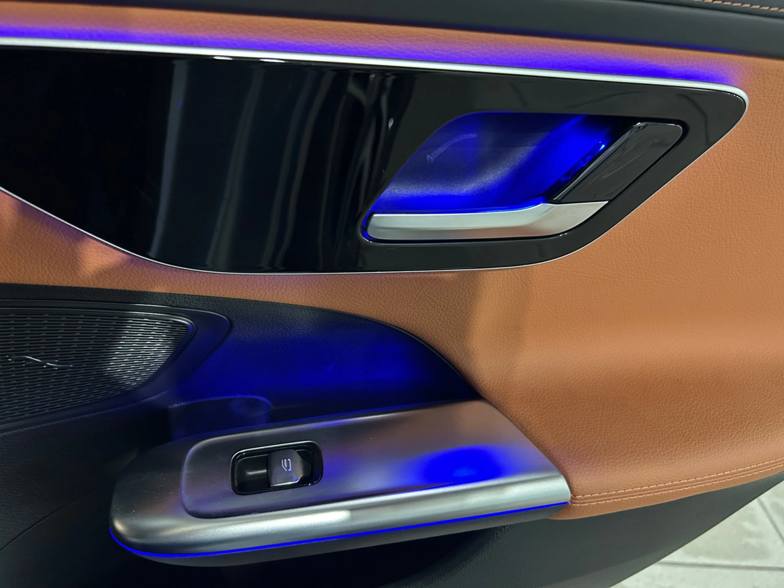 MERCEDES-BENZ CLASE C C 200 - Foto 15