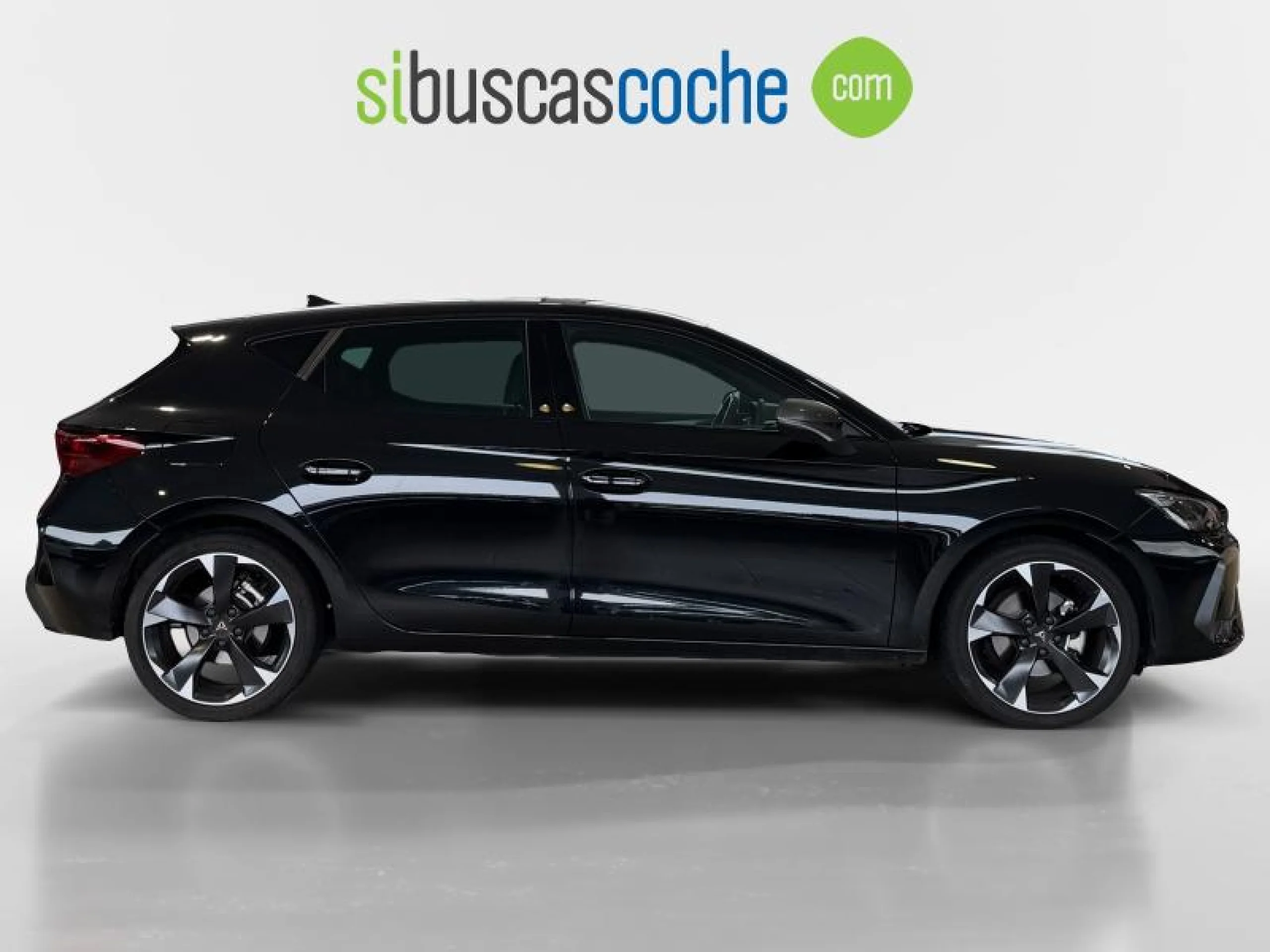 CUPRA LEON 1.5 ETSI 110KW (150CV) DSG - Foto 3