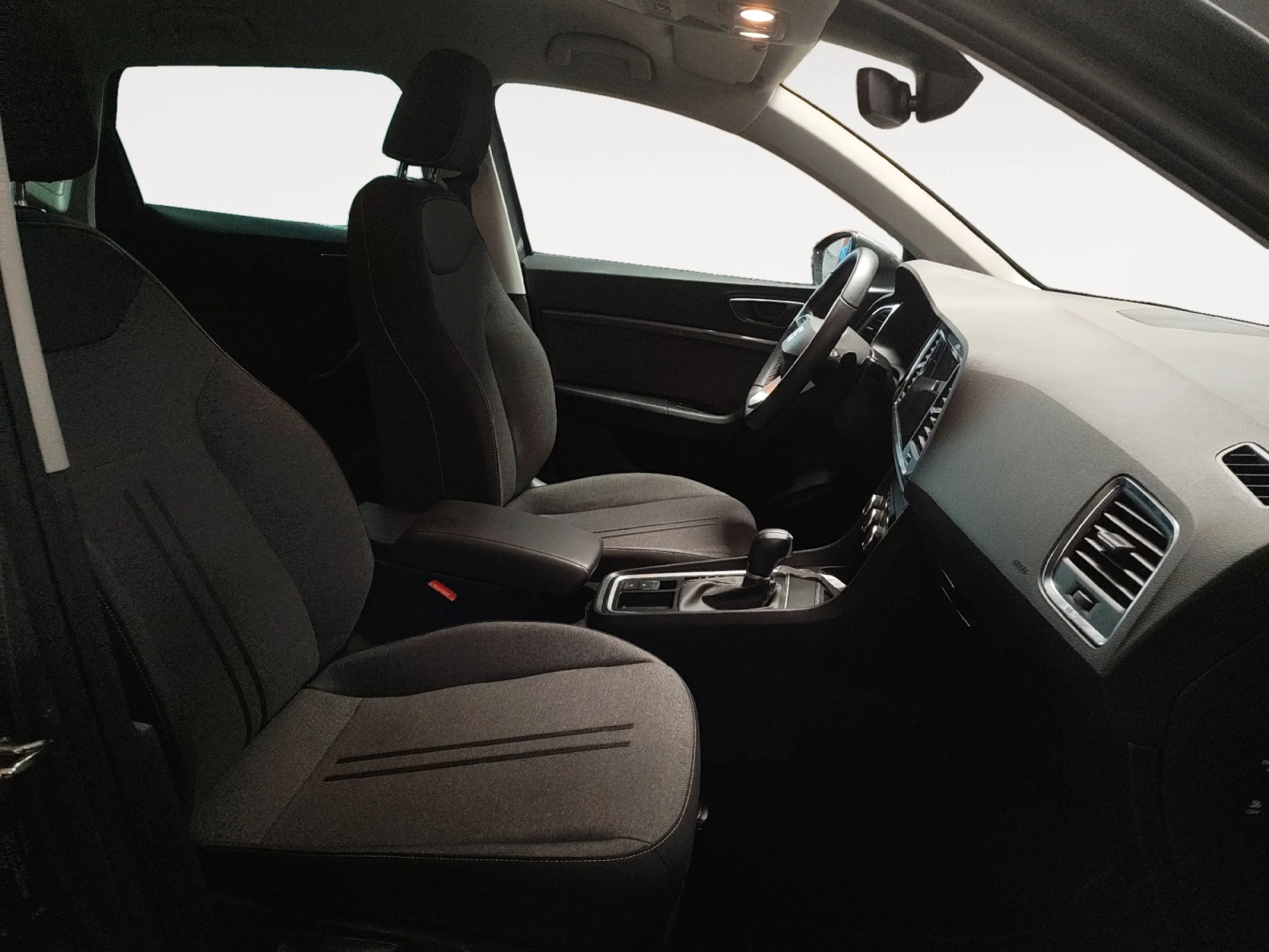 SEAT ATECA 1.5 TSI 110KW DSG FR SPECIAL EDITION - Foto 5