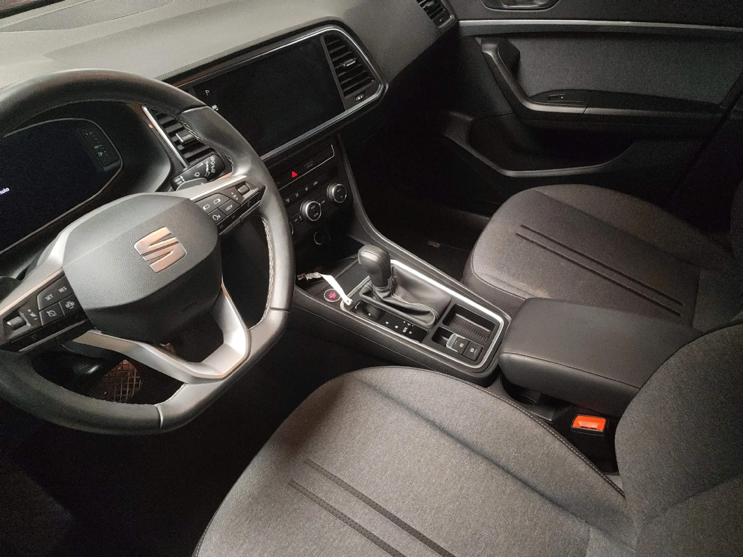 SEAT ATECA 1.5 TSI 110KW DSG FR SPECIAL EDITION - Foto 9