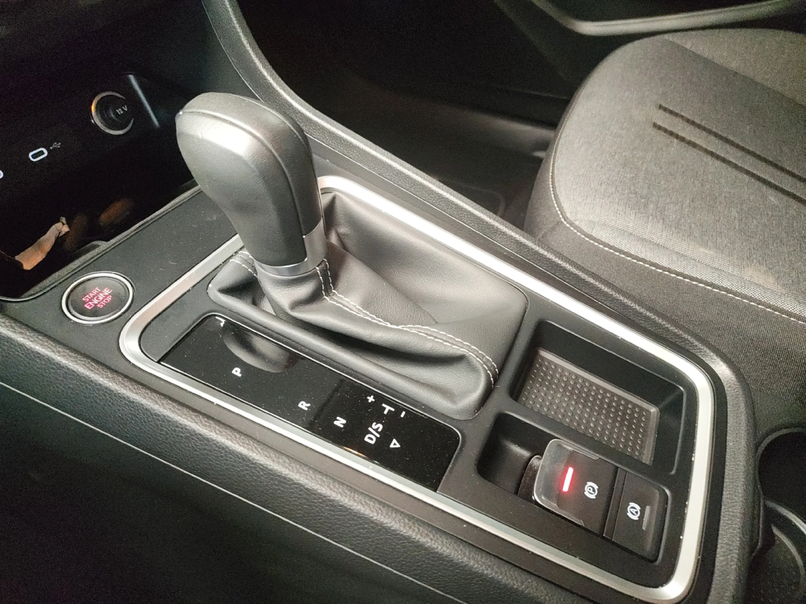 SEAT ATECA 1.5 TSI 110KW DSG FR SPECIAL EDITION - Foto 13