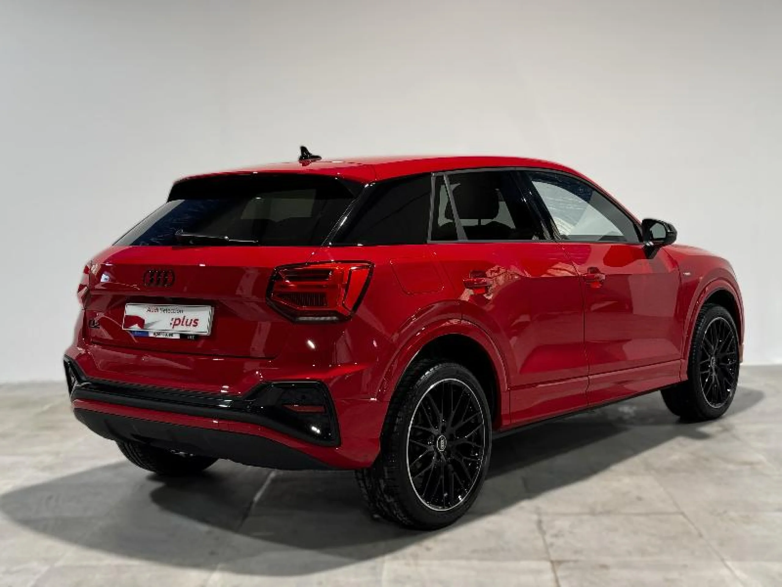 AUDI Q2 ADRENALIN 35 TFSI 110KW (150CV) S TRONIC - Foto 2