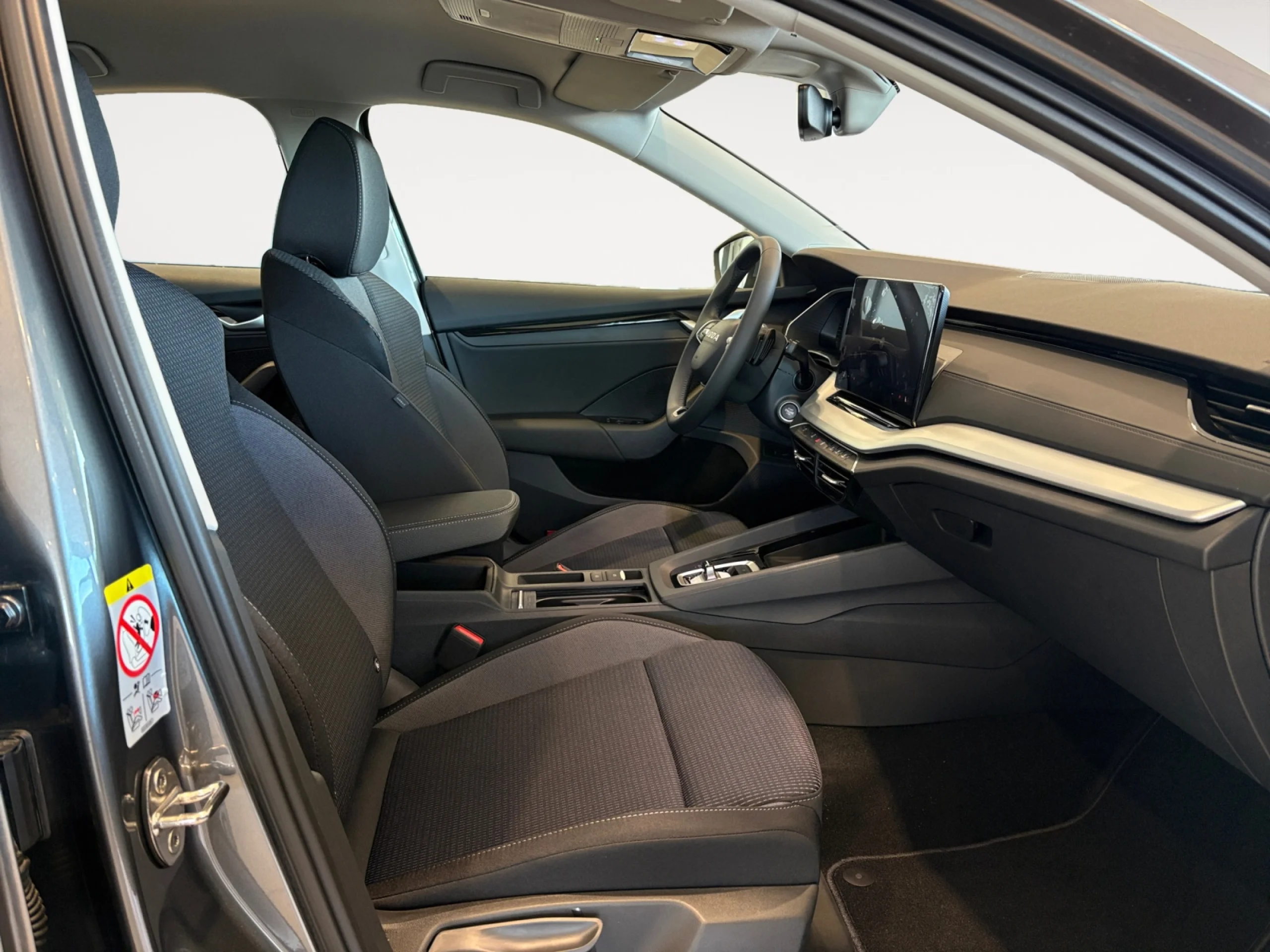 SKODA OCTAVIA OCTAVIA SELECTION 1,5 TSI M HEV 85 KW (115 CV) DSG 7 VEL. - Foto 5