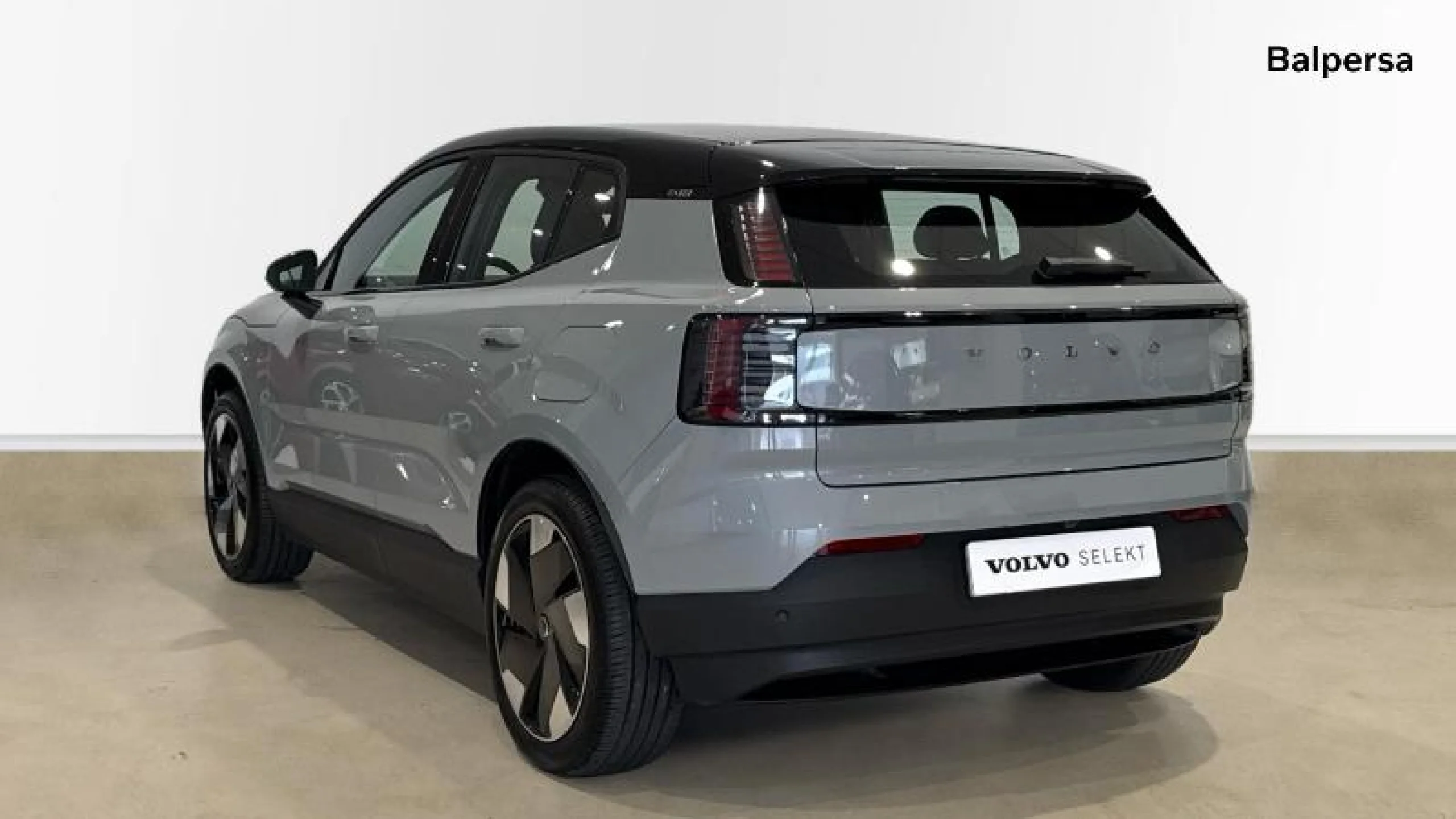 VOLVO EX30 SINGLE MOTOR EXTENDED RANGE PLUS AUTO - Foto 2