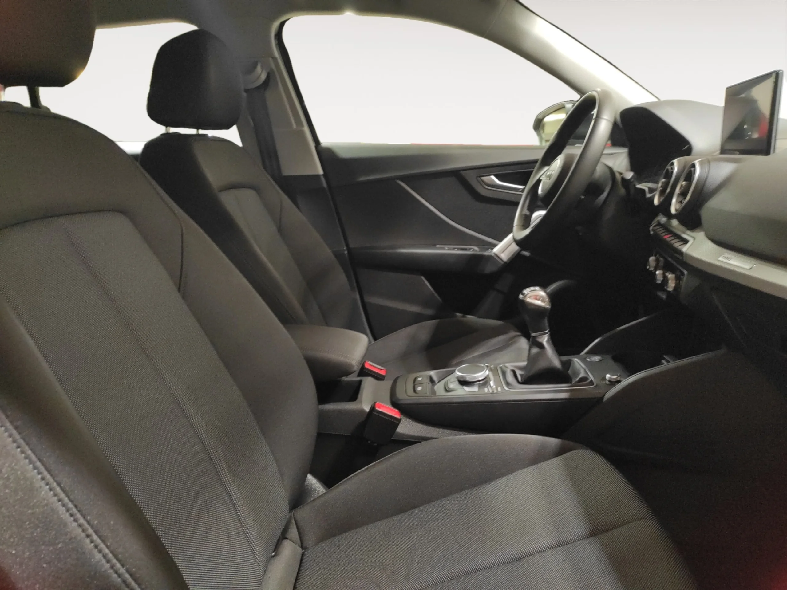 AUDI Q2 ADVANCED 30 TFSI 81KW (110CV) - Foto 5