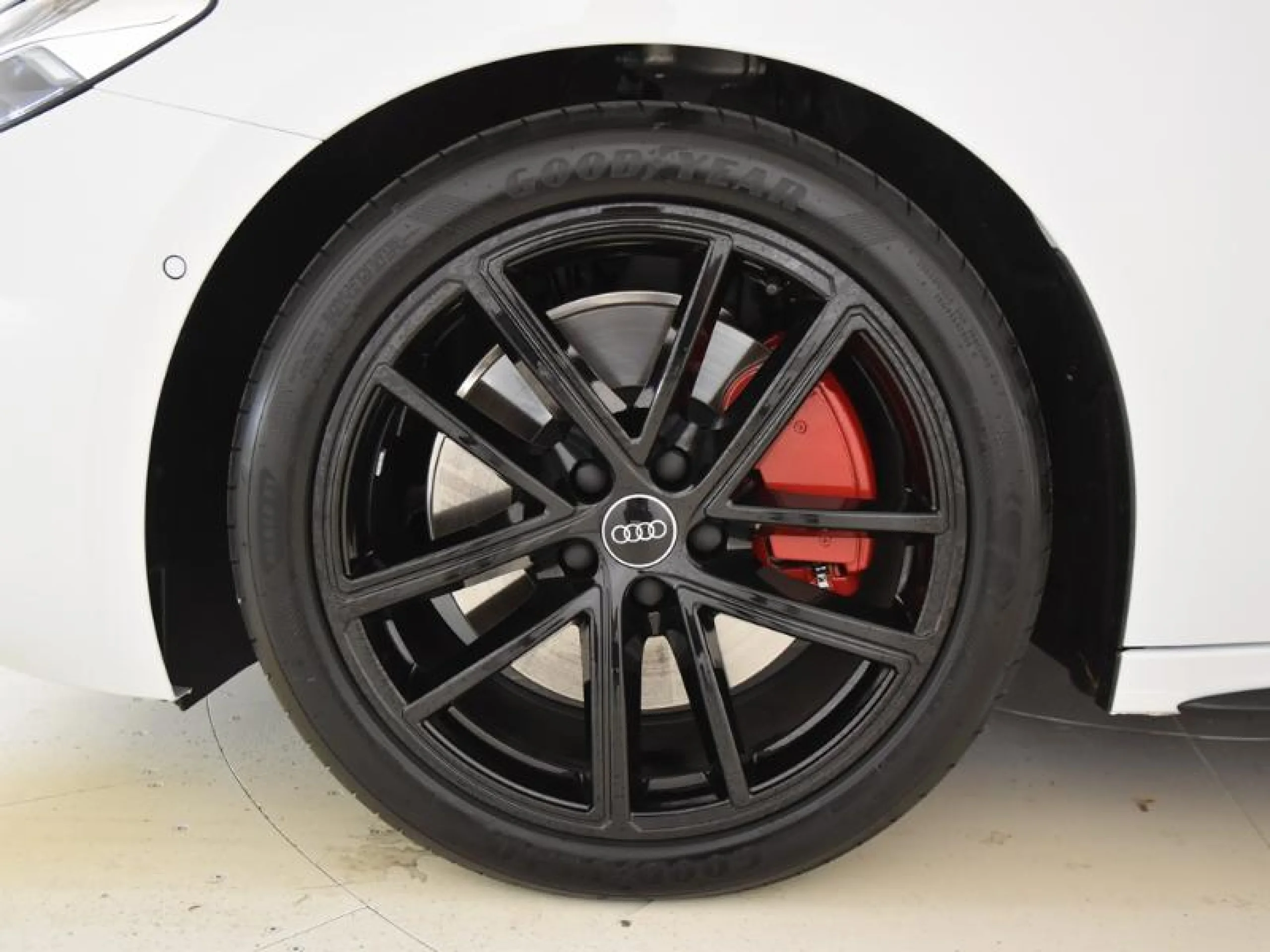 AUDI A5 E HYBRID QUATTRO 220KW(299CV) BLACK LINE - Foto 8