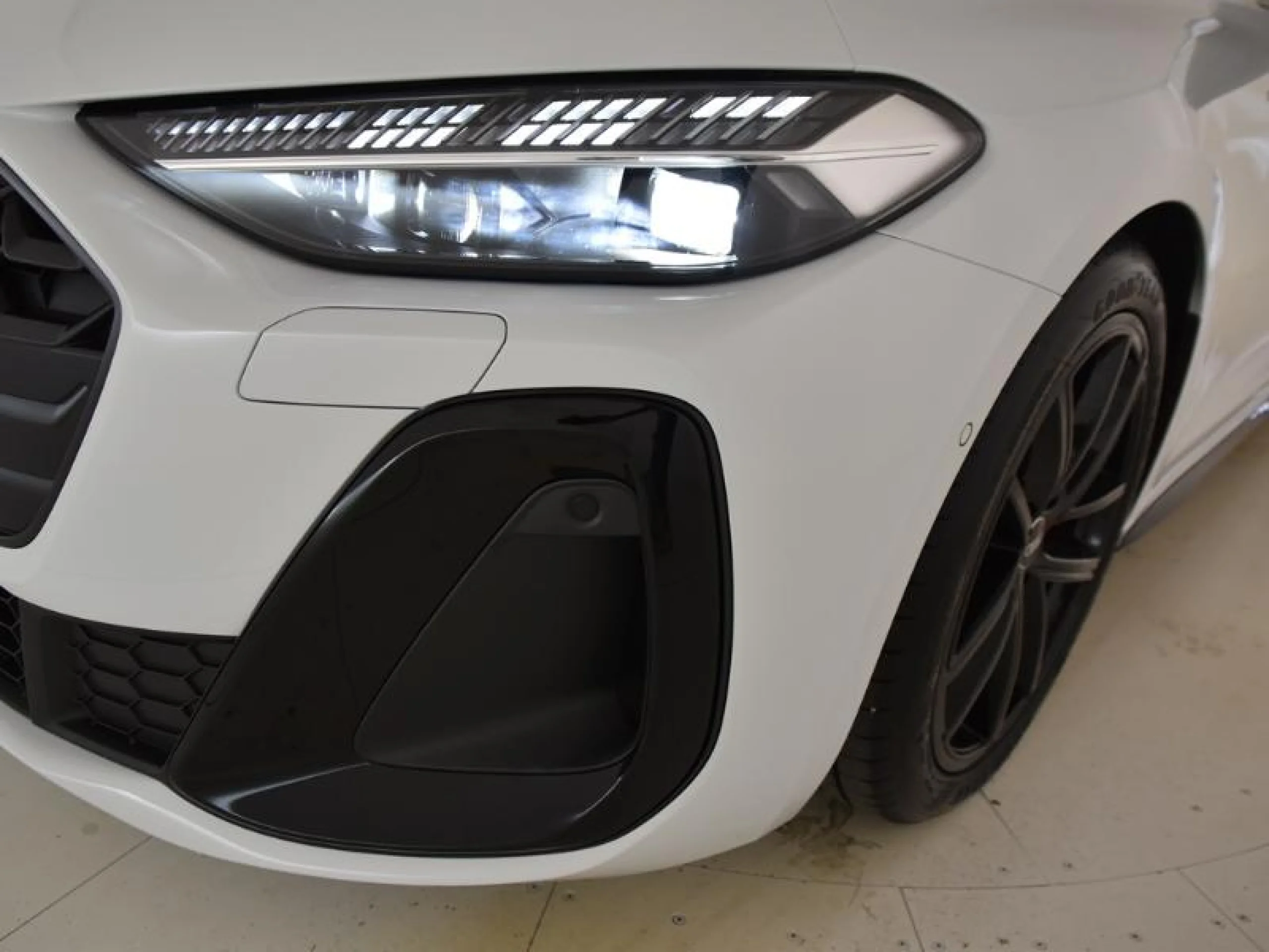 AUDI A5 E HYBRID QUATTRO 220KW(299CV) BLACK LINE - Foto 19