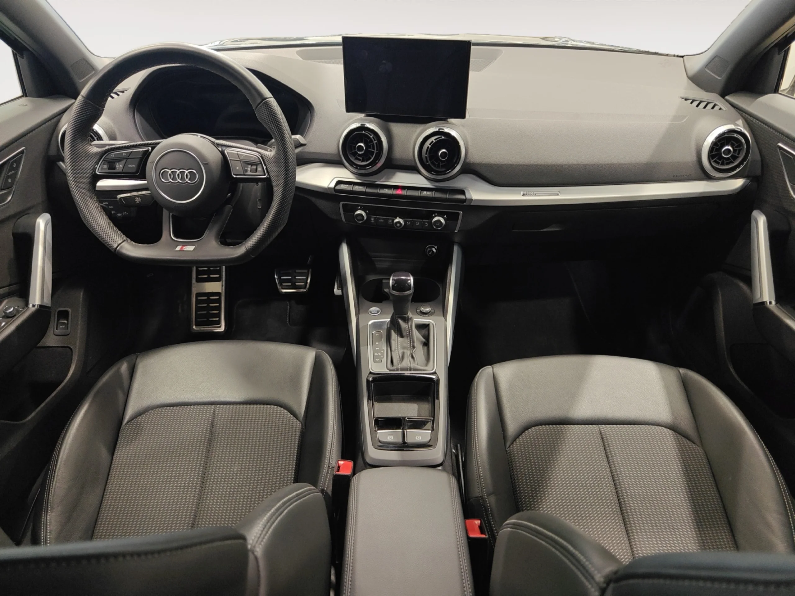 AUDI Q2 ADRENALIN BLACK ED 35 TDI 110KW S TRONIC - Foto 4