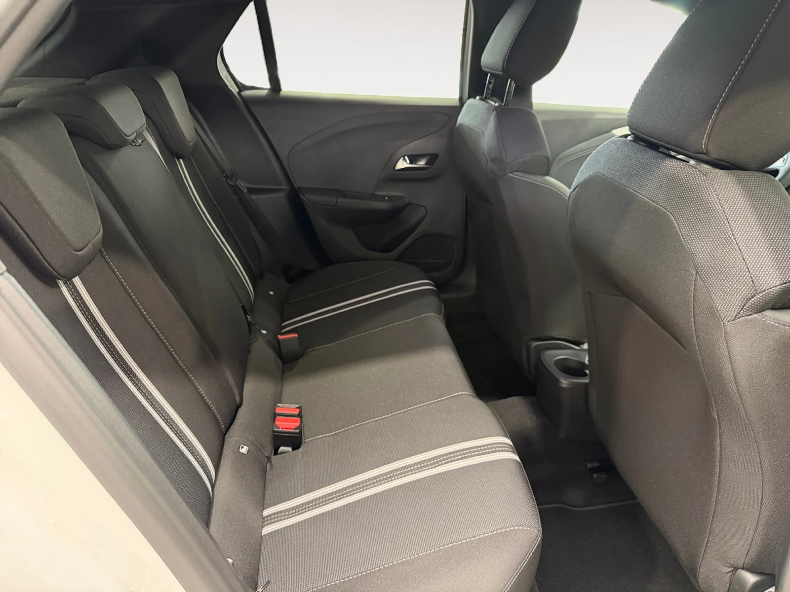 OPEL CORSA 1.2T XHL HYBRID 81KW YES EDCT - Foto 6