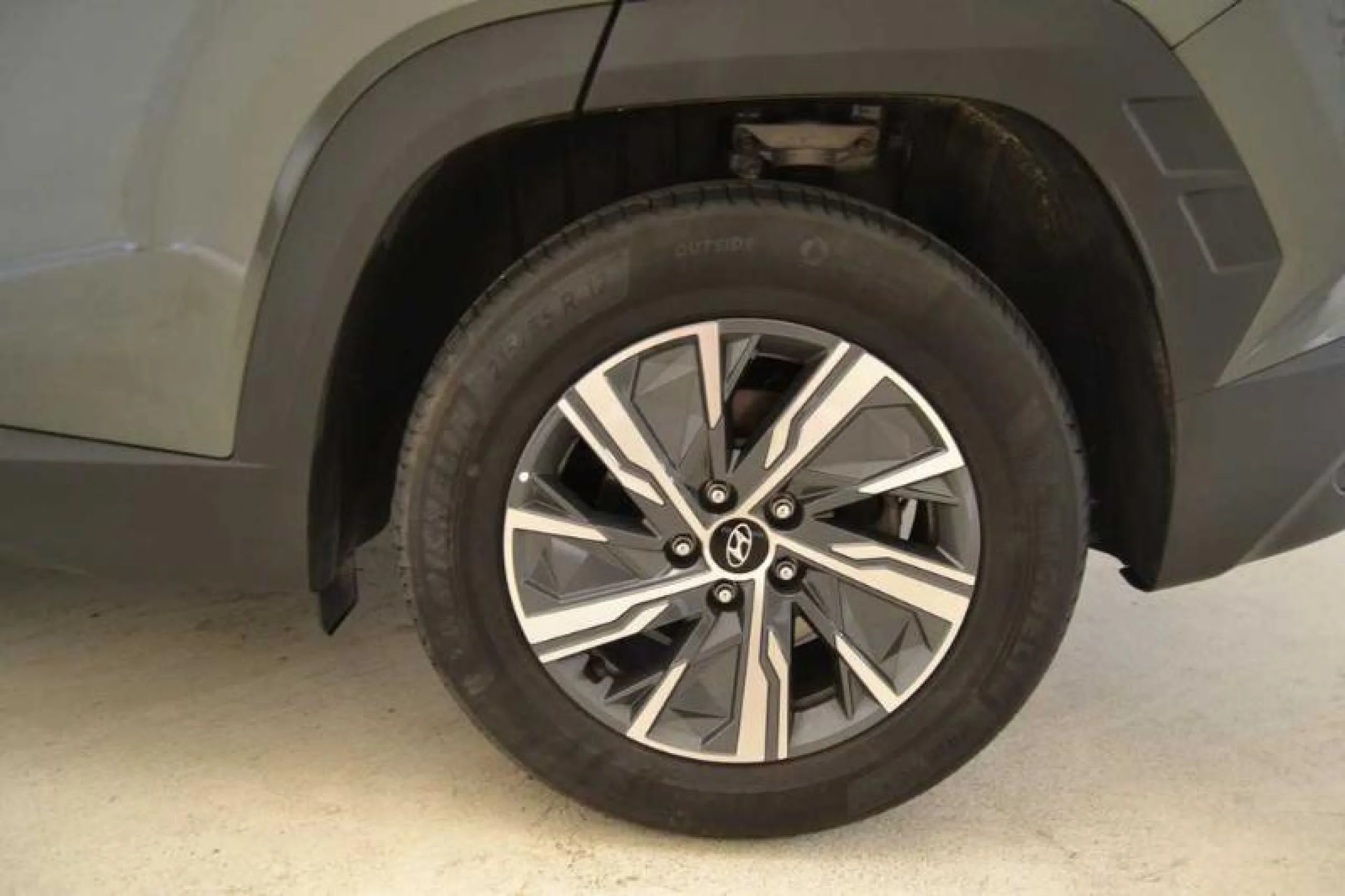 HYUNDAI TUCSON 1.6 TGDI 110KW (150CV) KLASS - Foto 10