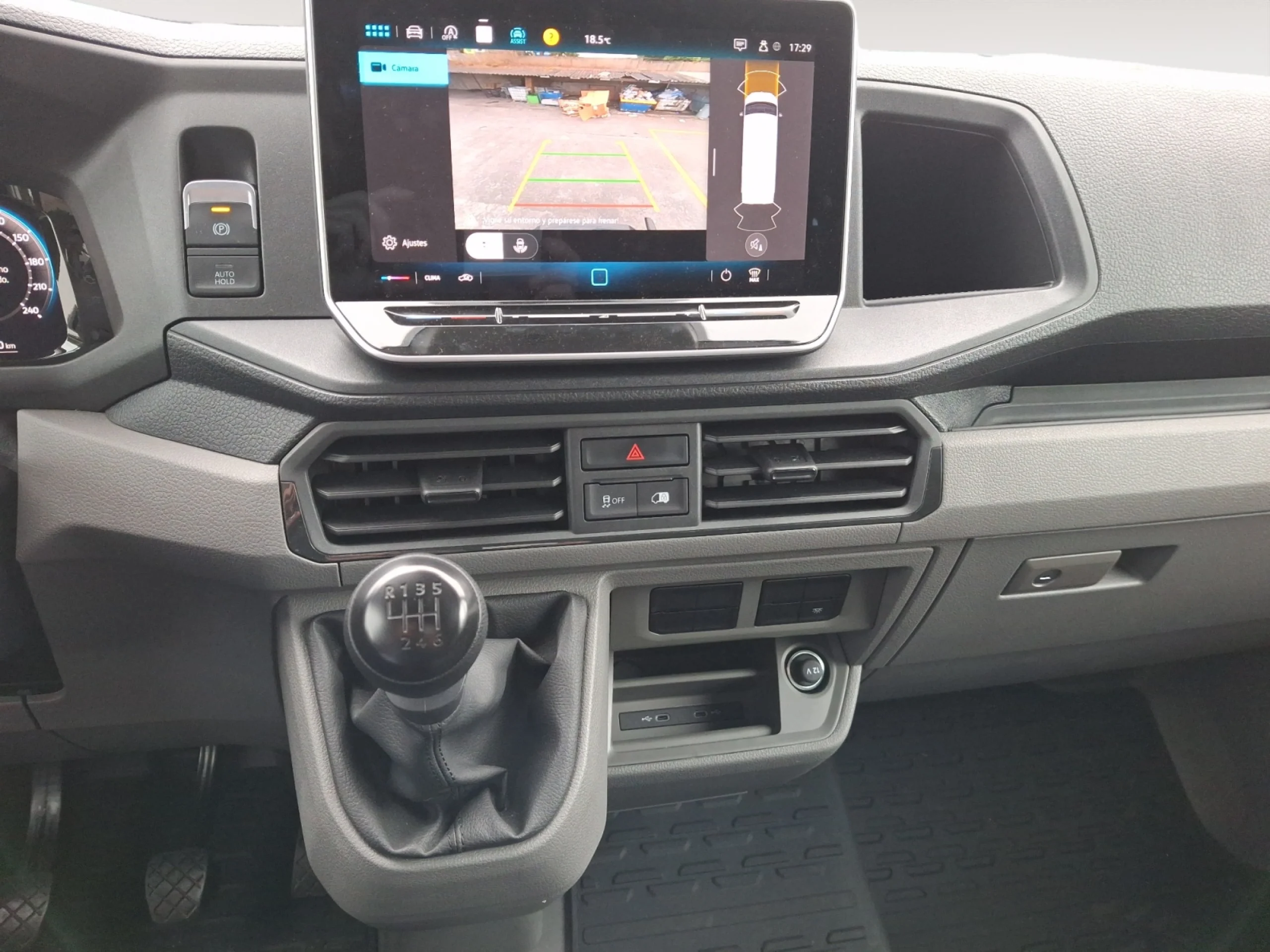 VW COMERCIALES Crafter CRAFTER  35 FURG N  BATALLA MEDIA L3H2 2.0 TDI FWD 103 KW (140 CV) 6 VEL. 3500 KG - Foto 17