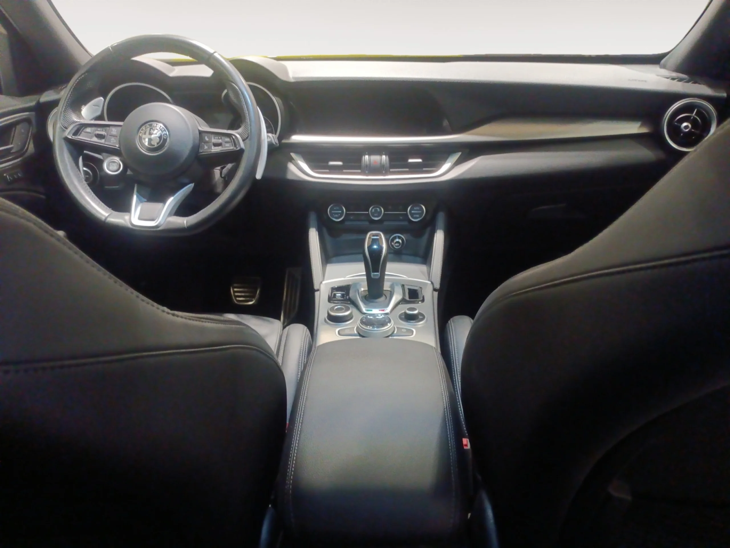 ALFA ROMEO STELVIO 2.2 DIÉSEL 154KW (210CV) VELOCE Q4 - Foto 4