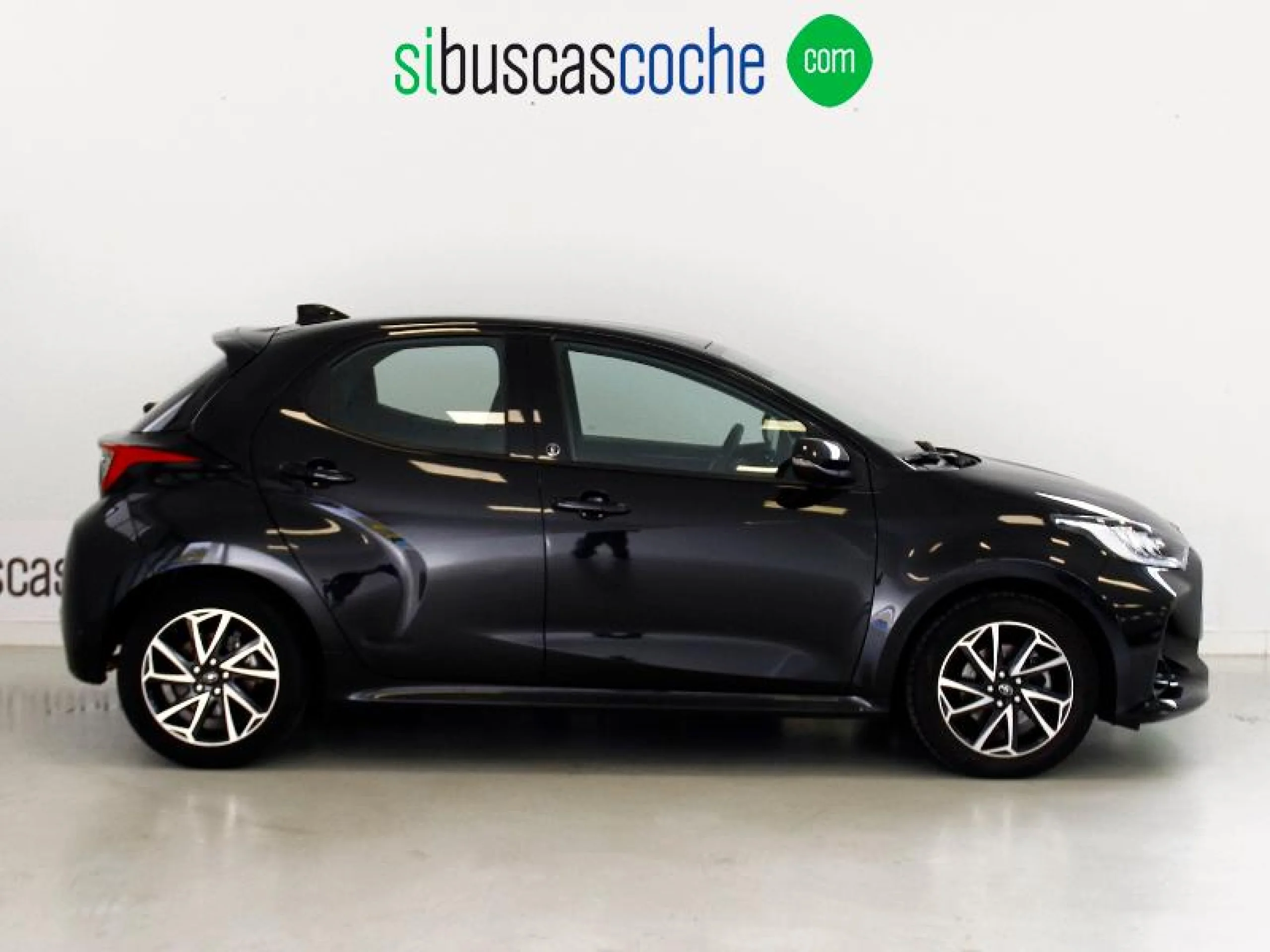 TOYOTA Yaris 1.5 120H GR SPORT - Foto 3