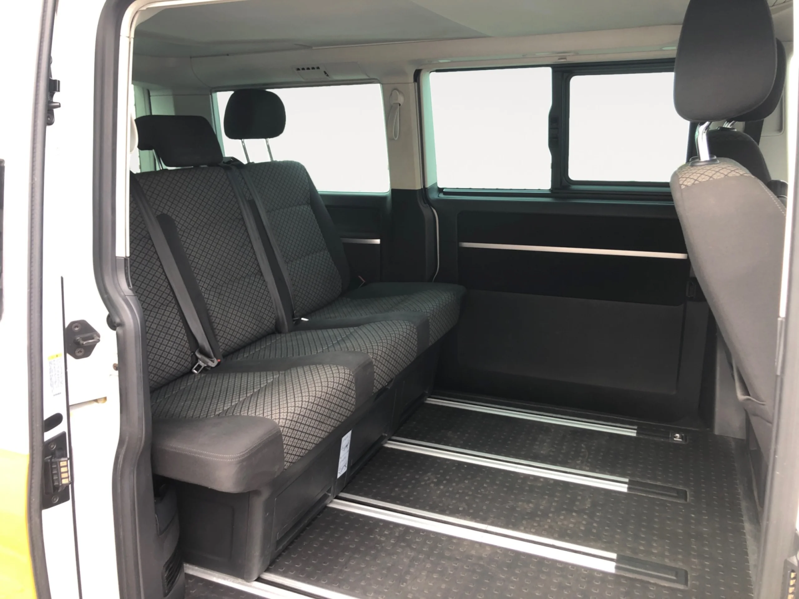 VOLKSWAGEN CALIFORNIA BEACH TOUR TDI 110KW (150CV) BMT DSG - Foto 6