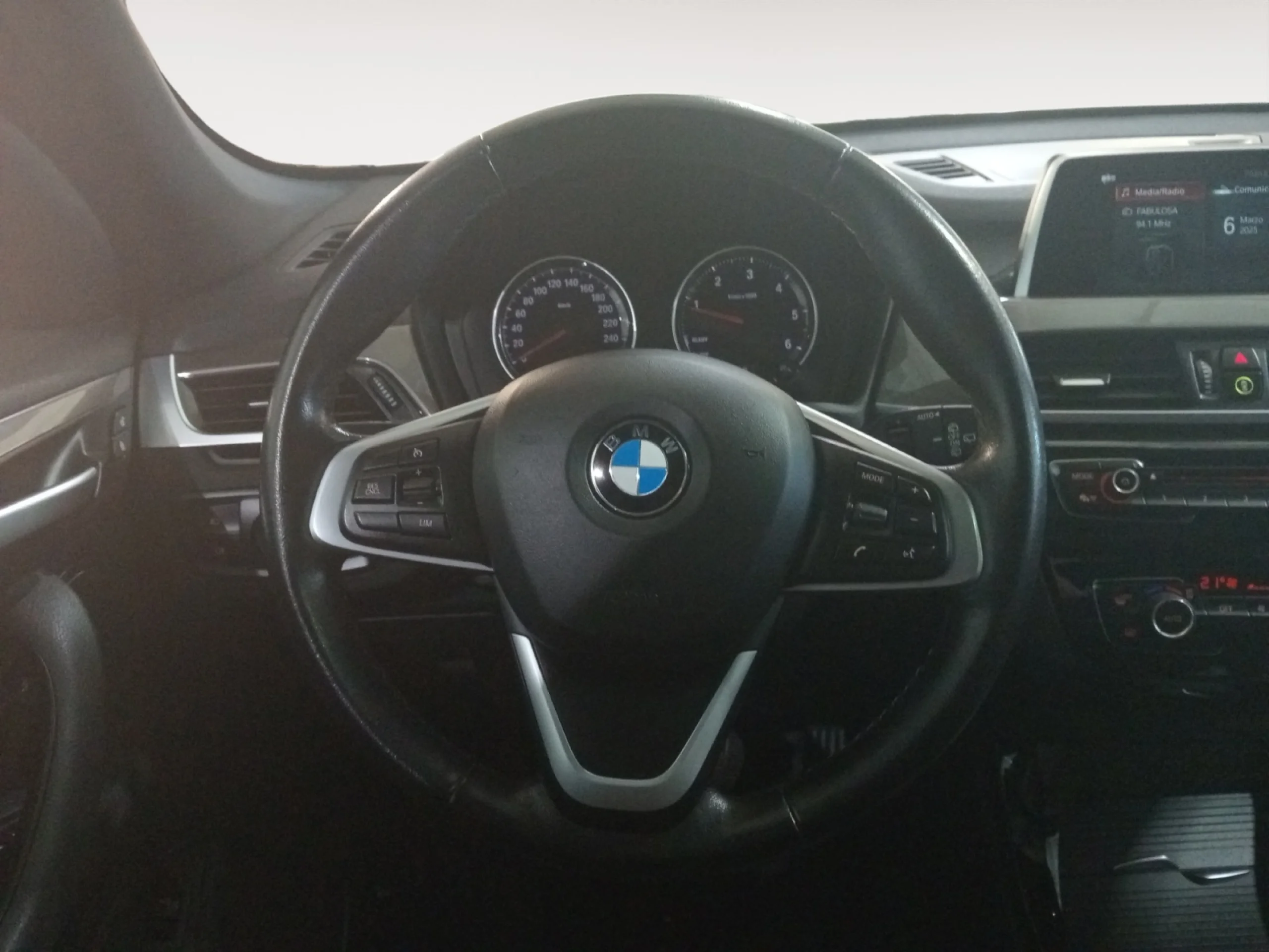 BMW X1 SDRIVE18D - Foto 11