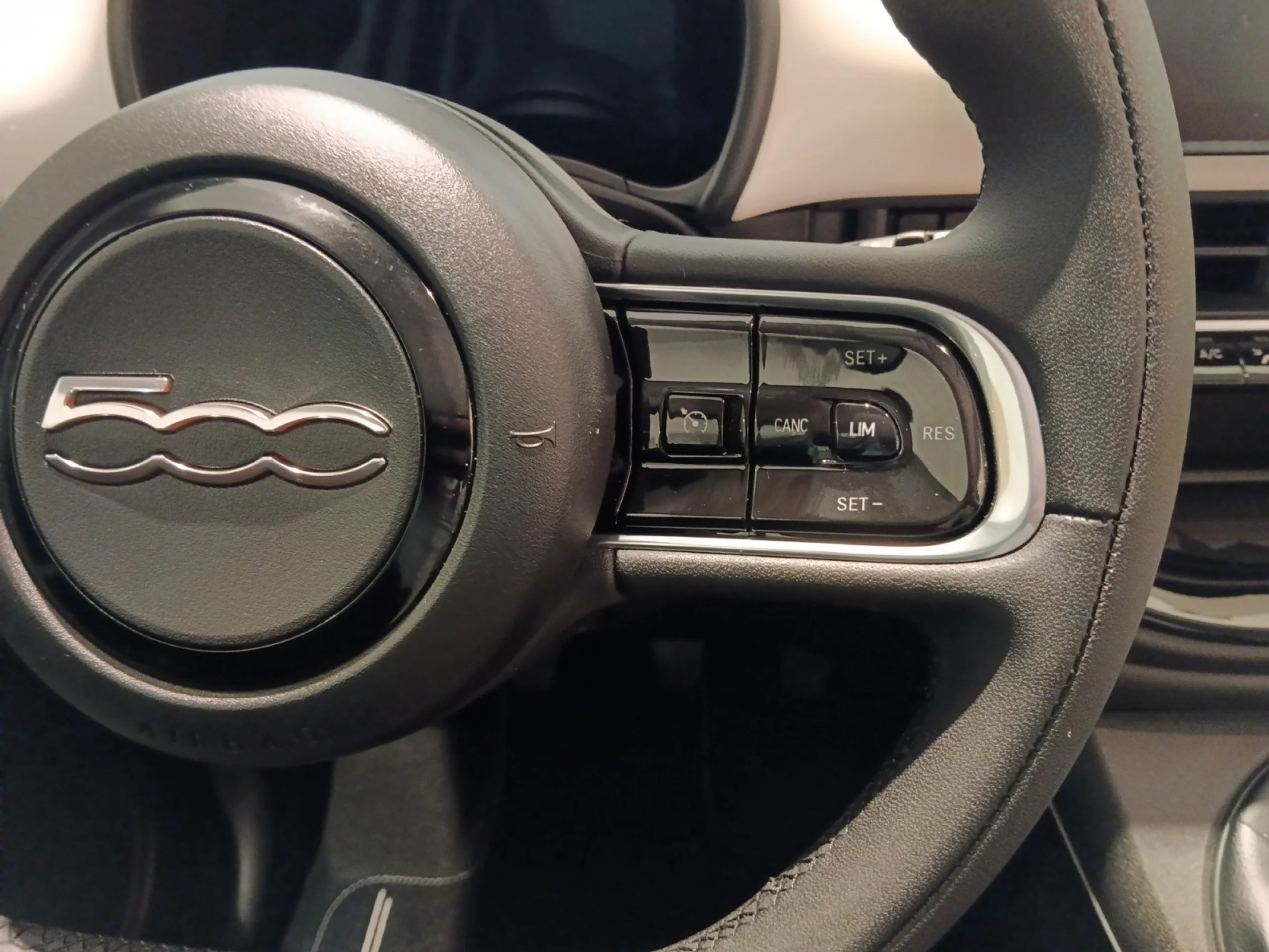 FIAT 500 500 HYBRID HATCHBACK 500 ICON - Foto 12