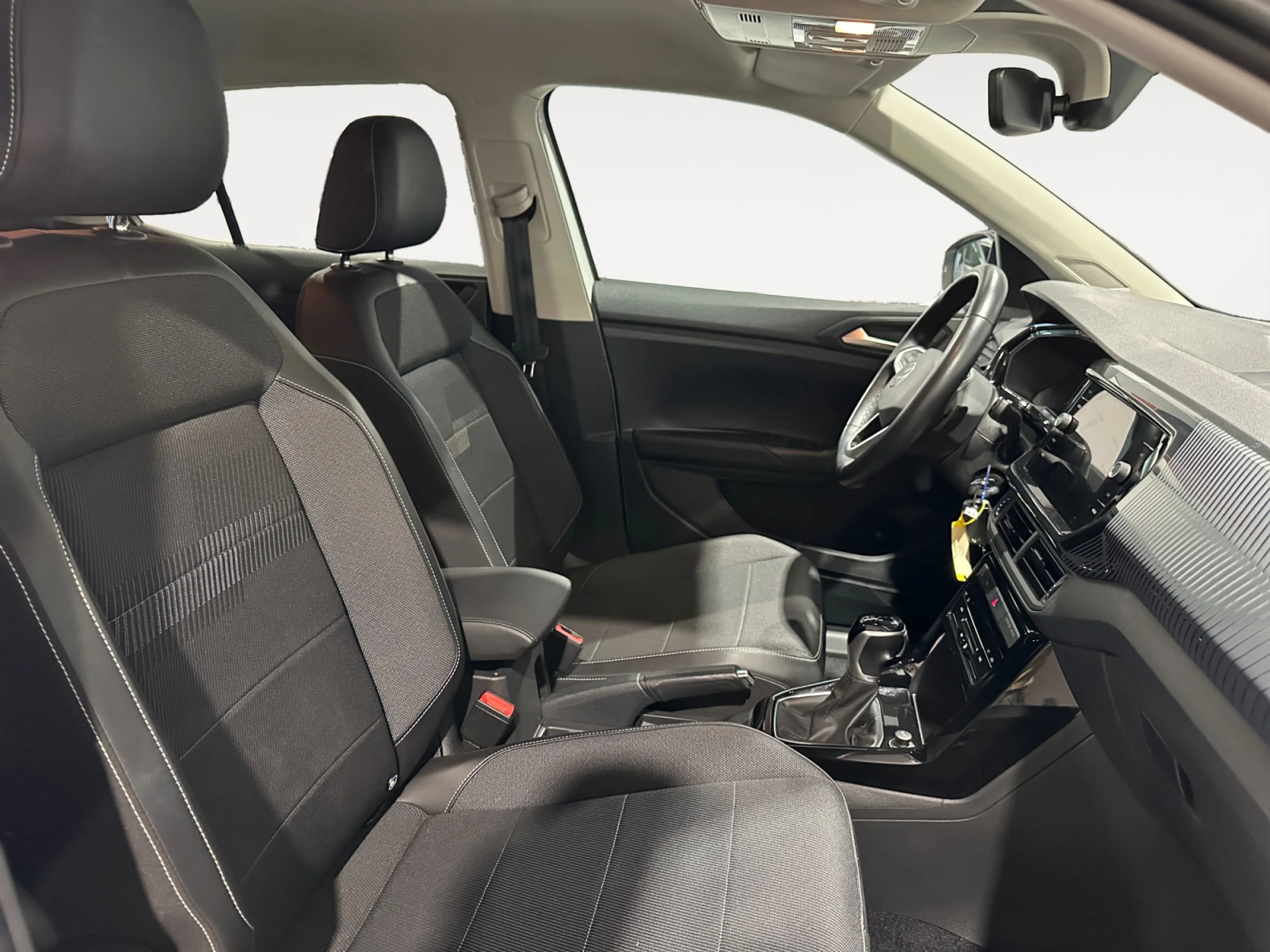 VOLKSWAGEN T CROSS ADVANCE 1.0 TSI 81KW (110CV) DSG - Foto 5