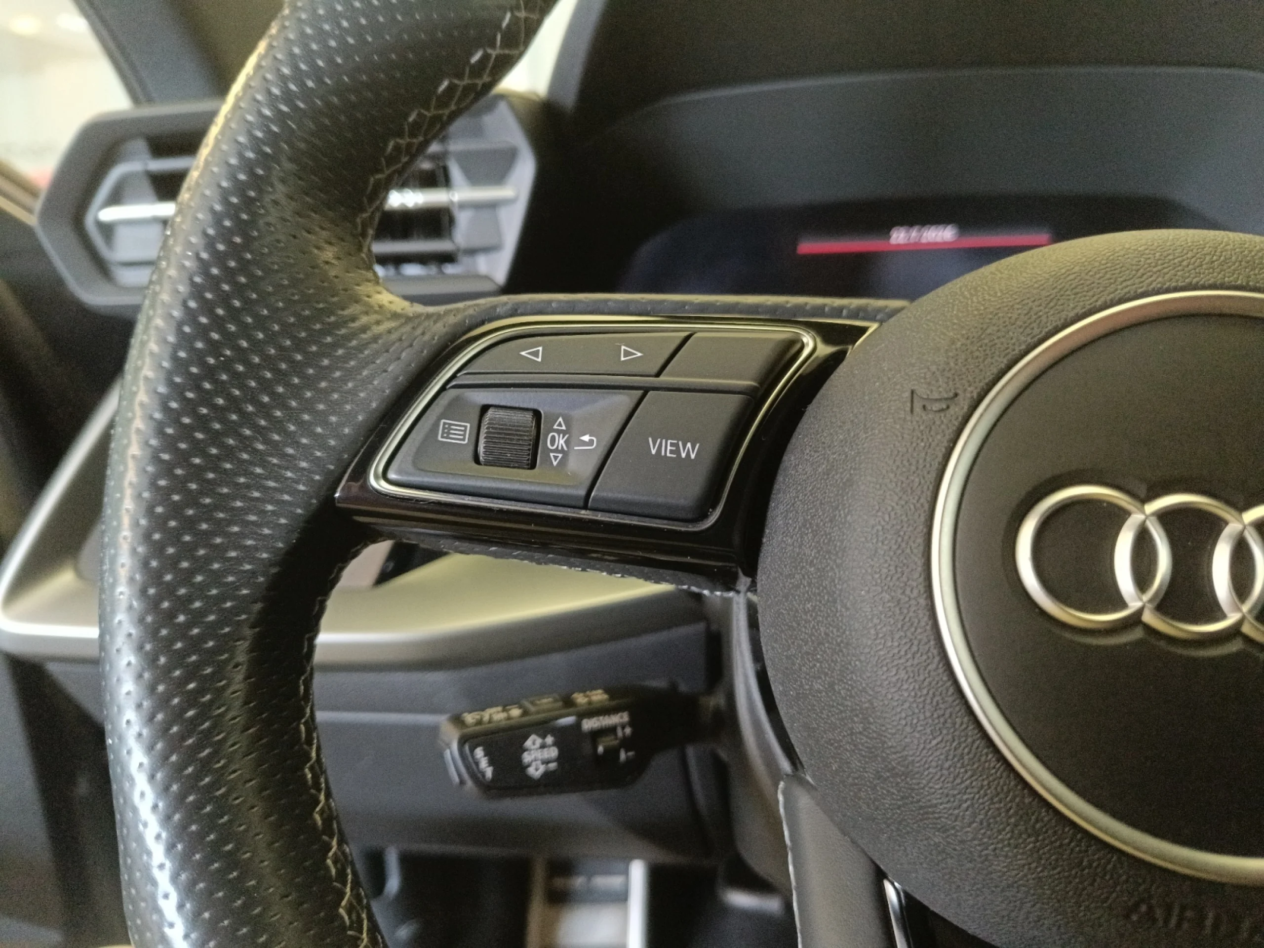 AUDI A3 SPORTBACK BLACK LINE 35 TDI 110KW S TRON - Foto 10