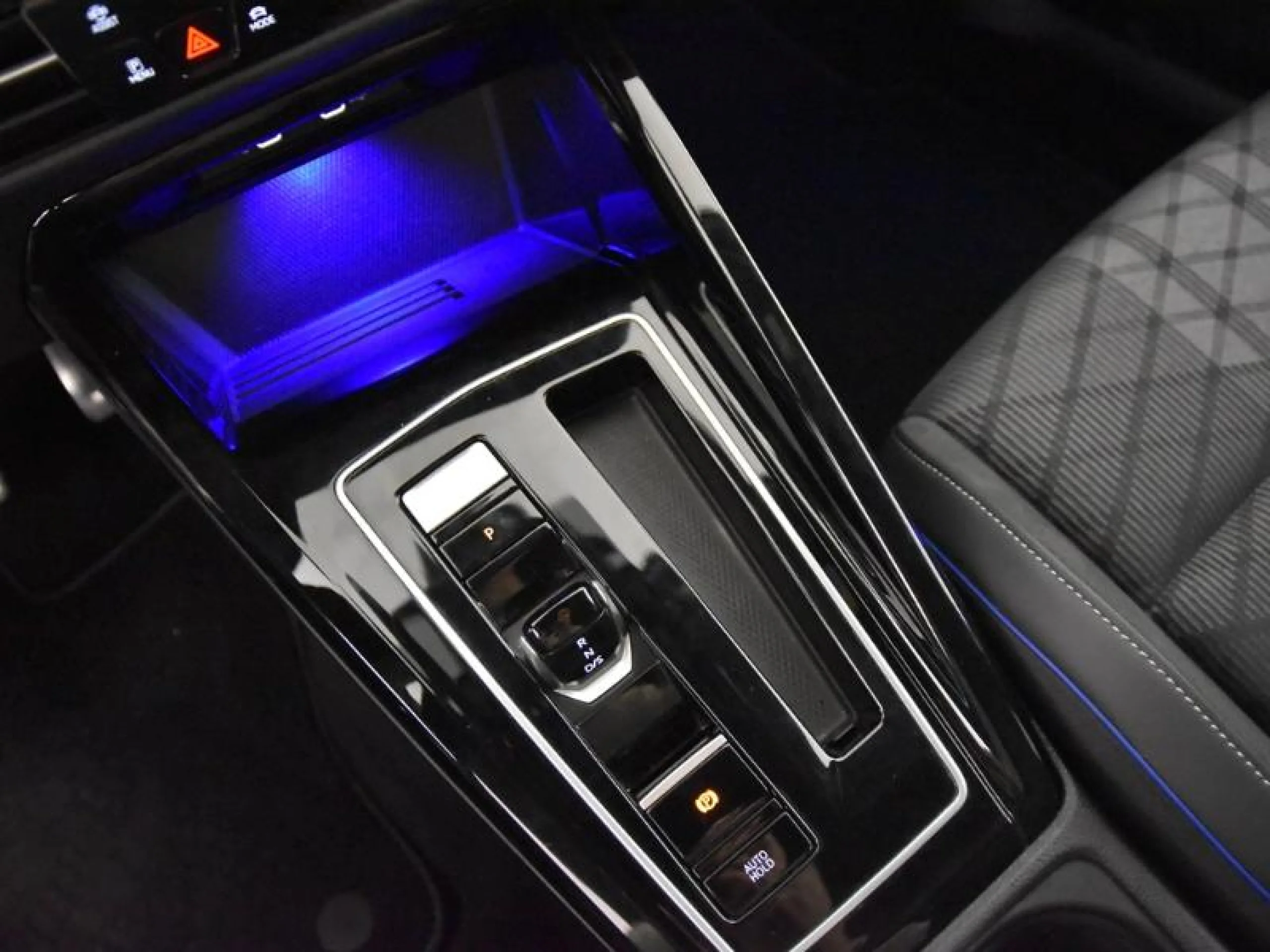 VOLKSWAGEN GOLF R LINE 2.0 TDI 110KW (150CV) DSG - Foto 10