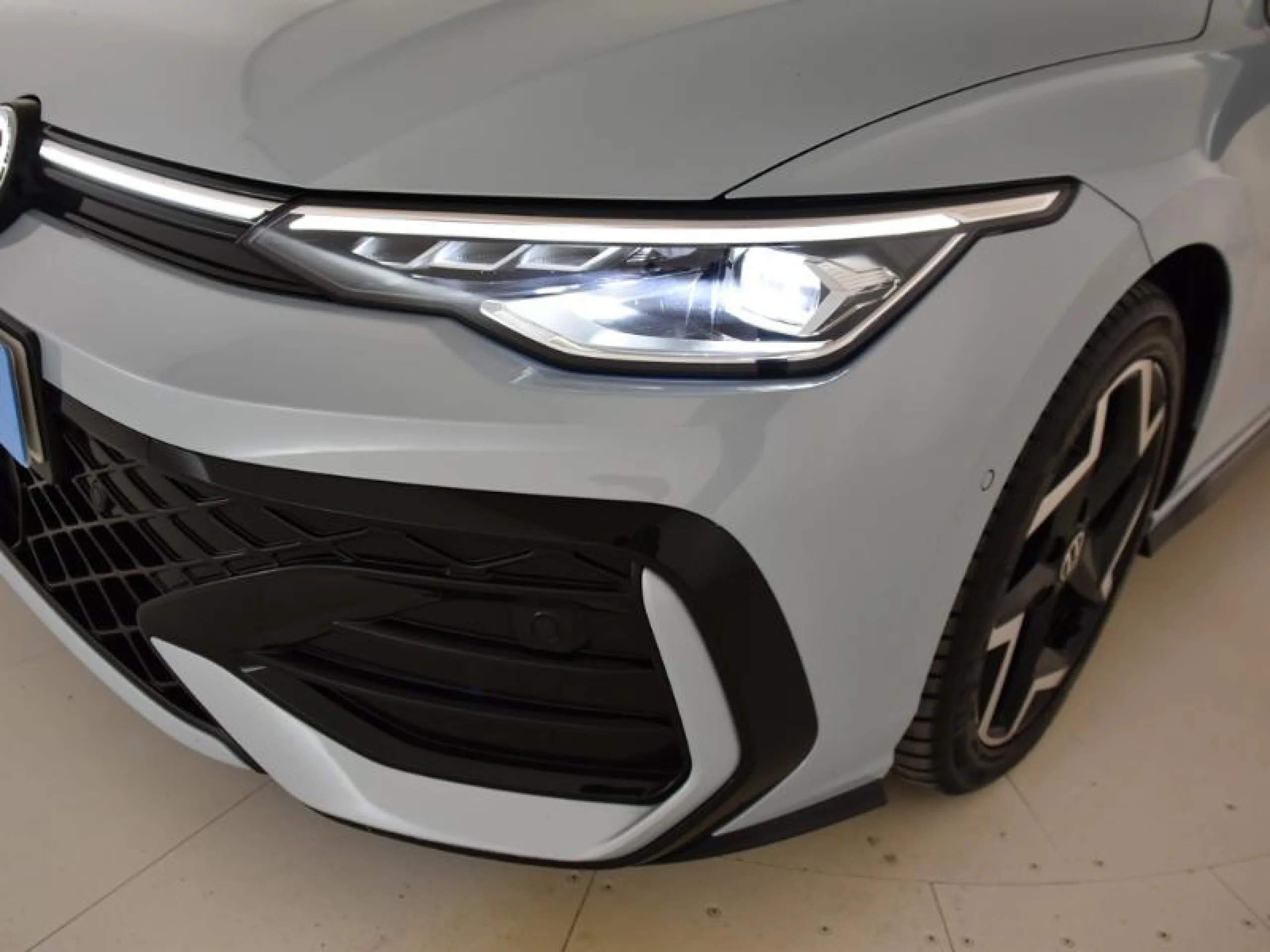 VOLKSWAGEN GOLF R LINE 2.0 TDI 110KW (150CV) DSG - Foto 17