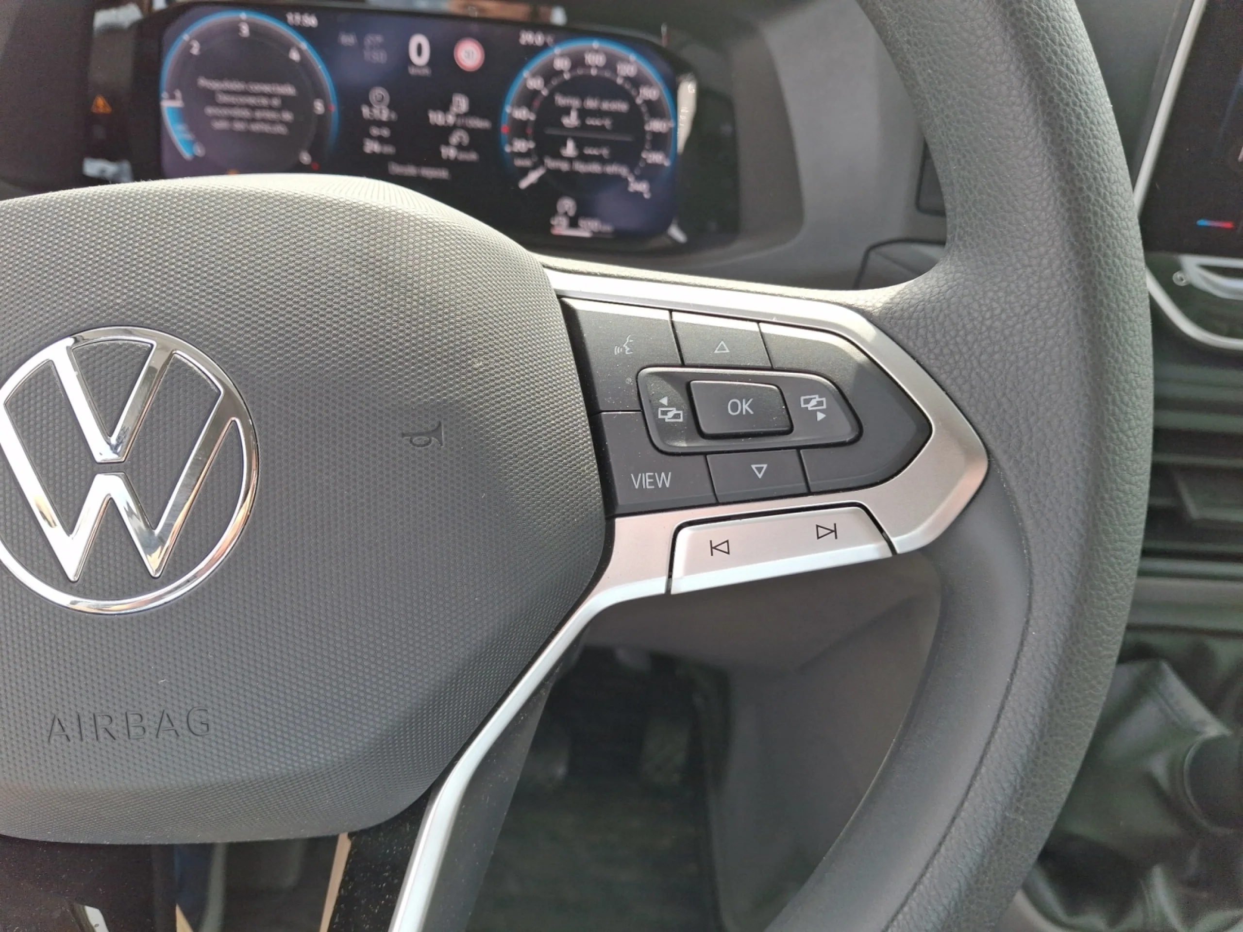 VW COMERCIALES Crafter CRAFTER  35 FURG N  BATALLA MEDIA L3H2 2.0 TDI FWD 103 KW (140 CV) 6 VEL. 3500 KG - Foto 9