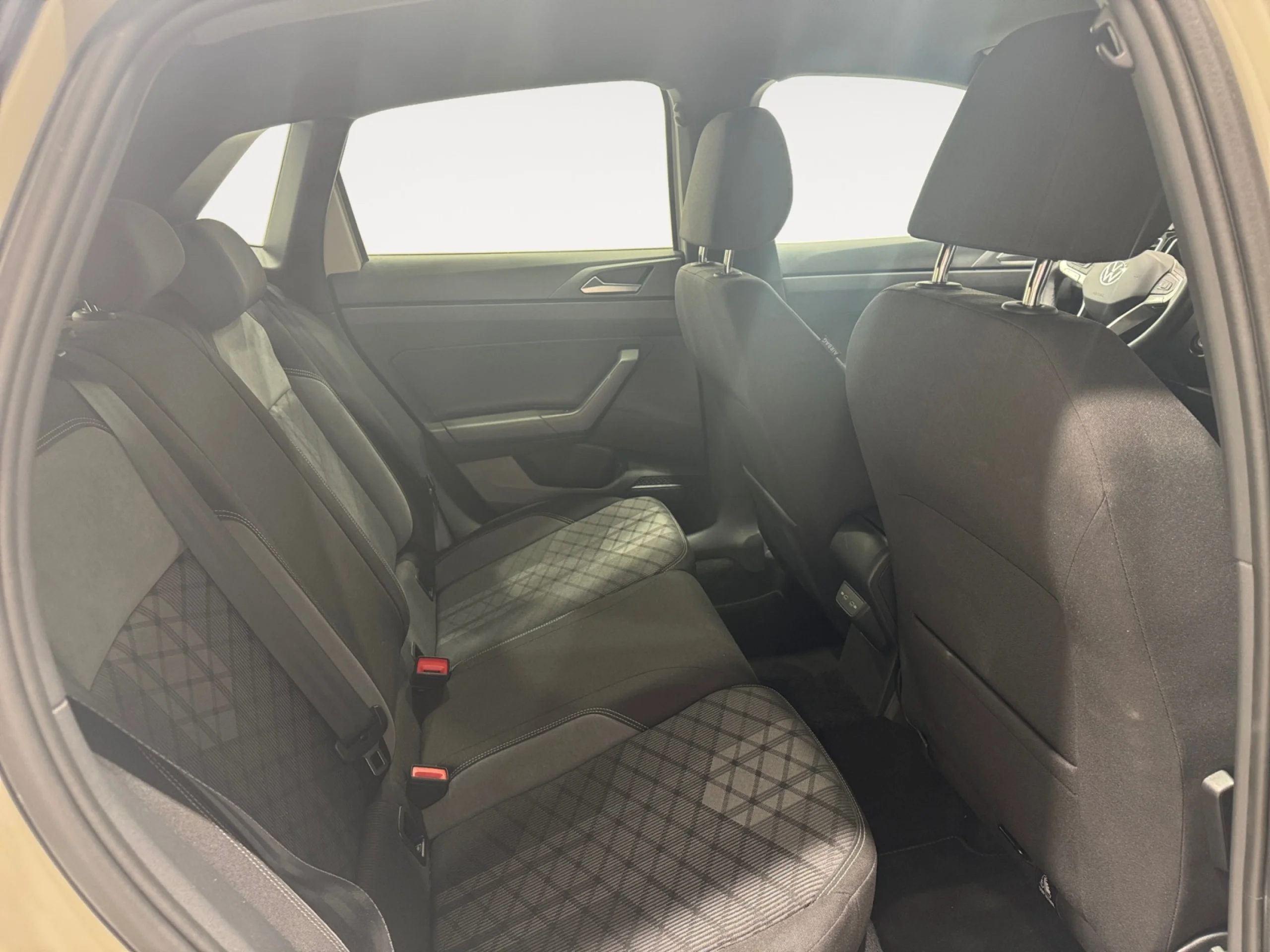 VOLKSWAGEN POLO R LINE 1.0 TSI 81KW (110CV) DSG - Foto 6