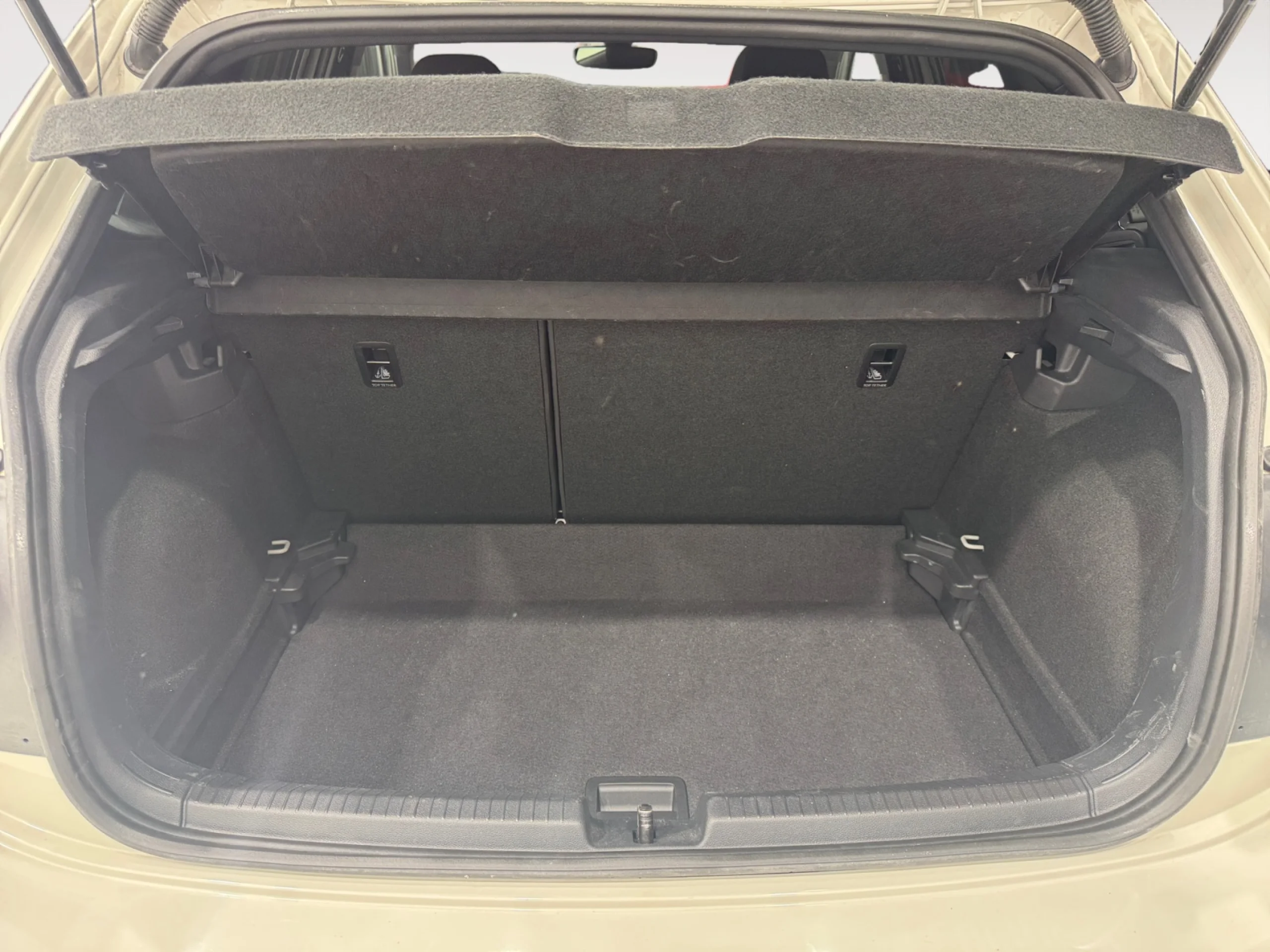 VOLKSWAGEN POLO R LINE 1.0 TSI 81KW (110CV) DSG - Foto 7