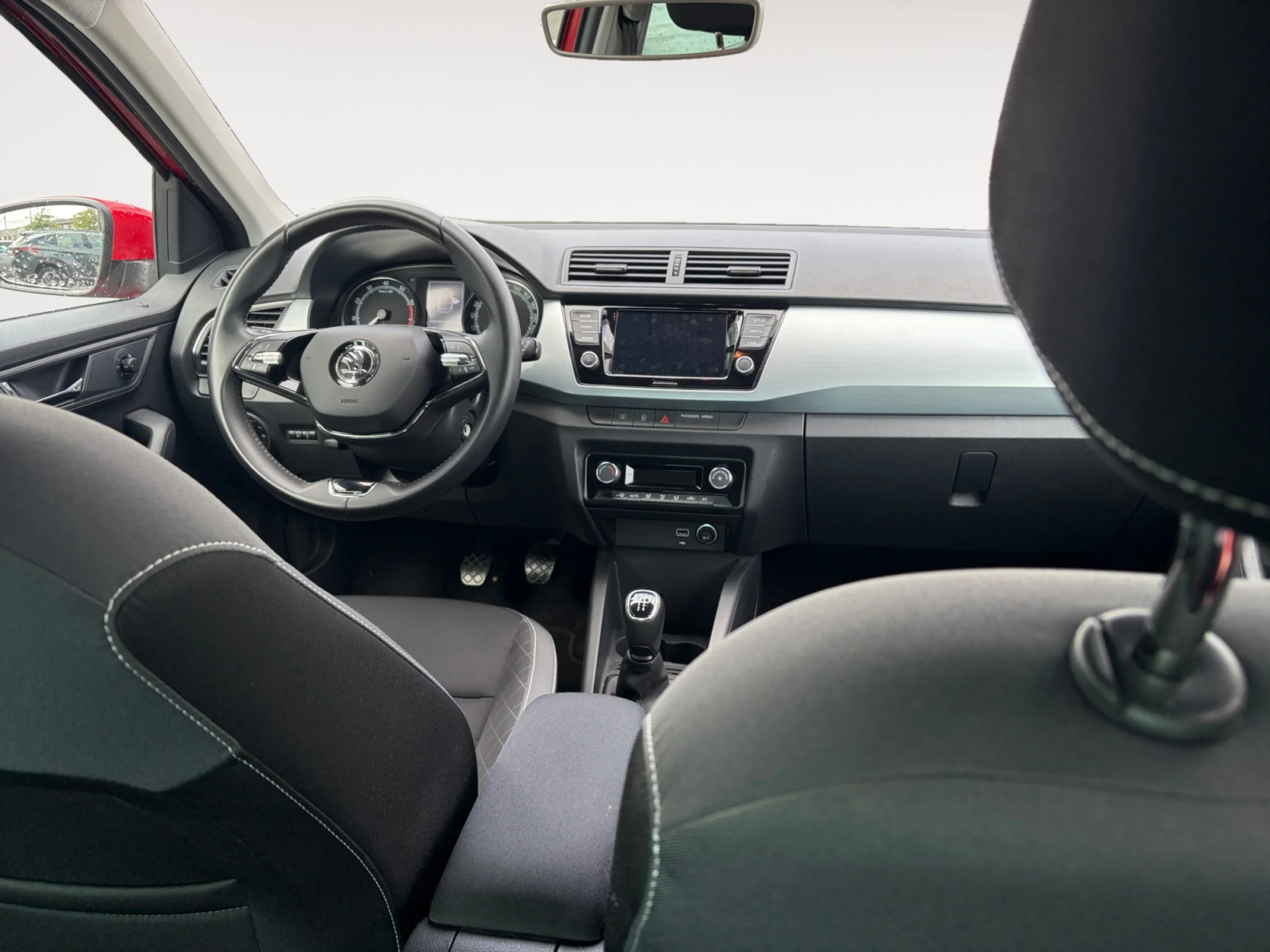 SKODA FABIA 1.0 TSI 70KW (95CV) AMBITION - Foto 4