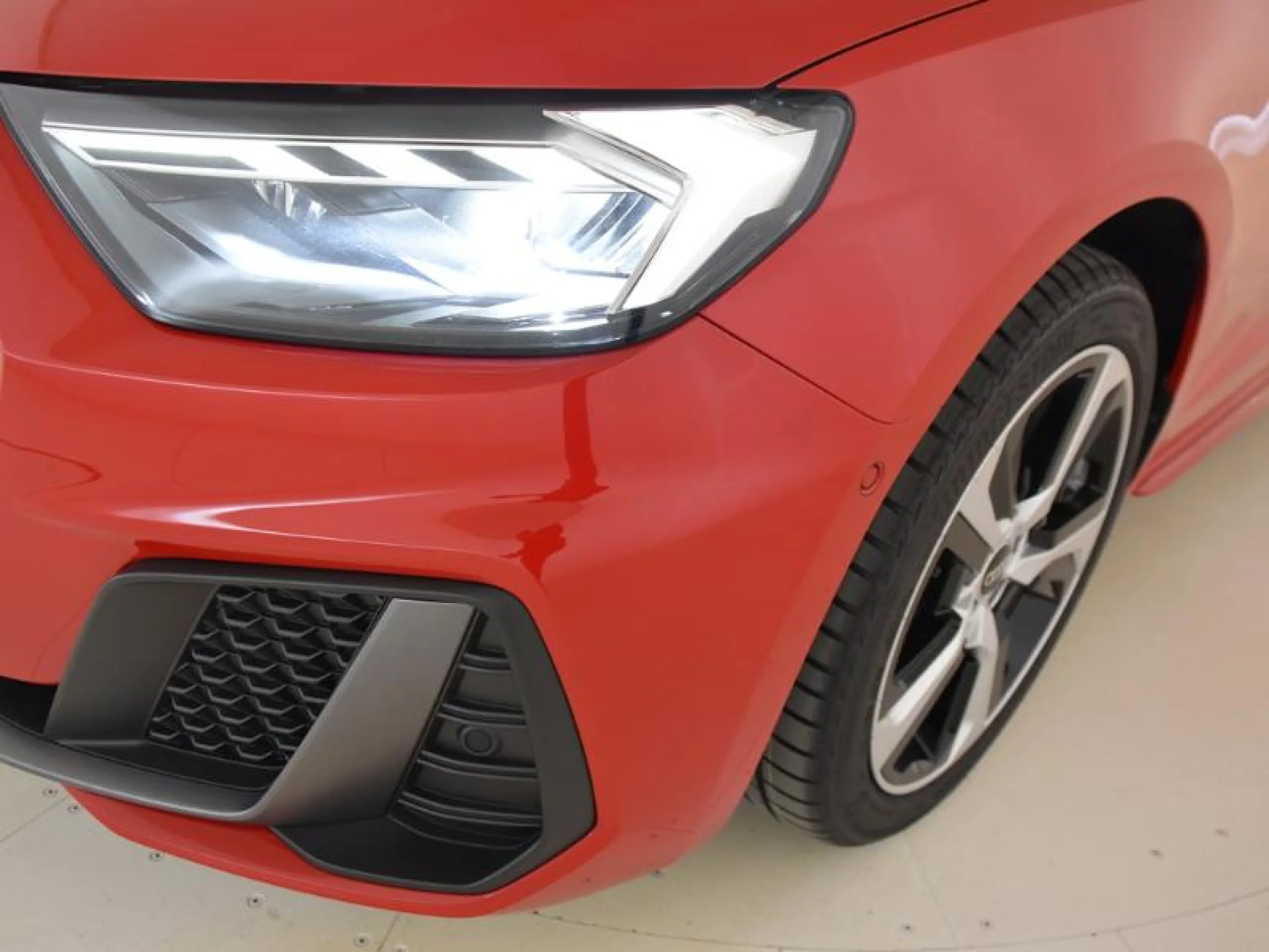 AUDI A1 SPORTBACK ADRENALIN 30 TFSI 81KW S TRON - Foto 17