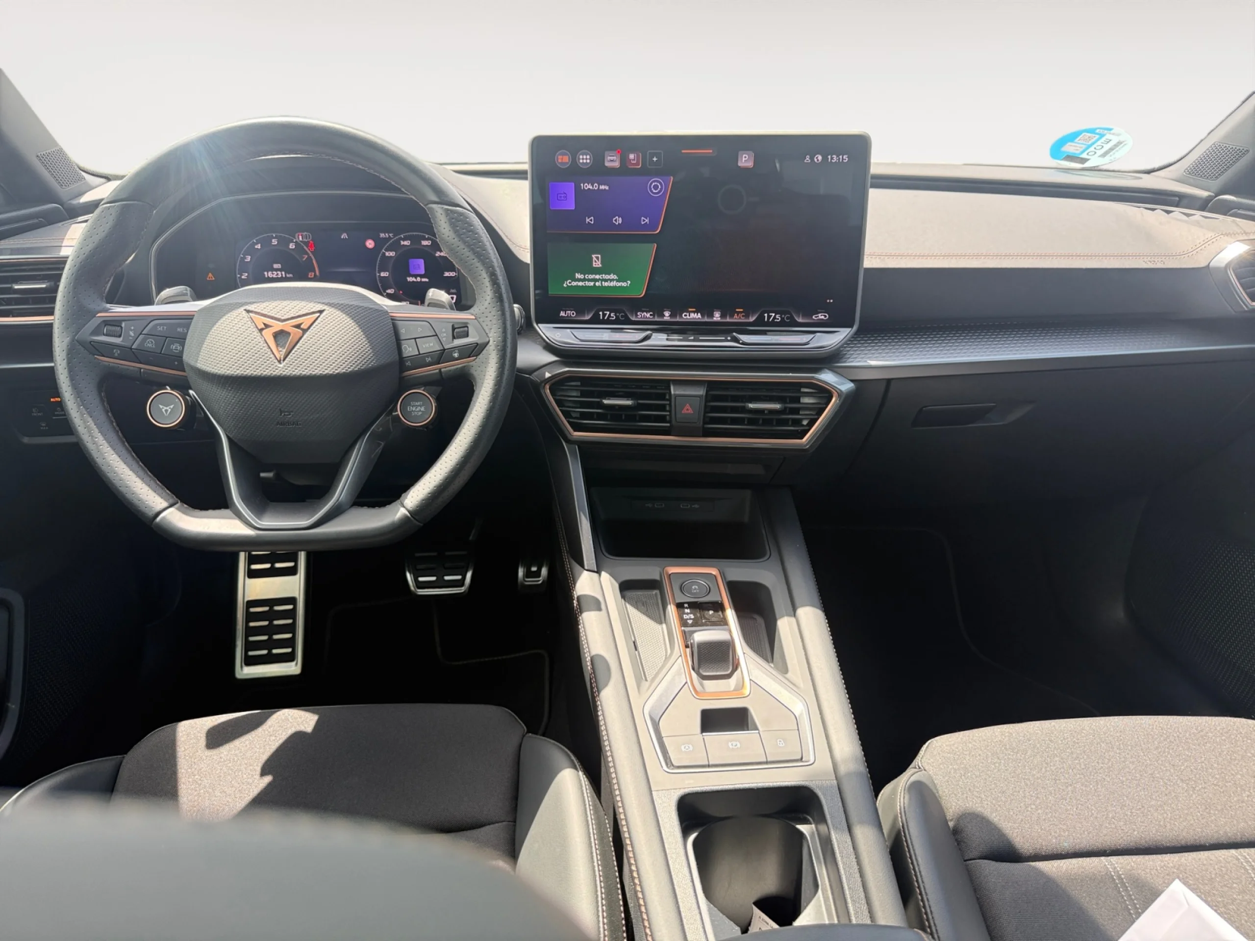 CUPRA LEON 1.5 ETSI 110KW (150CV) DSG - Foto 4