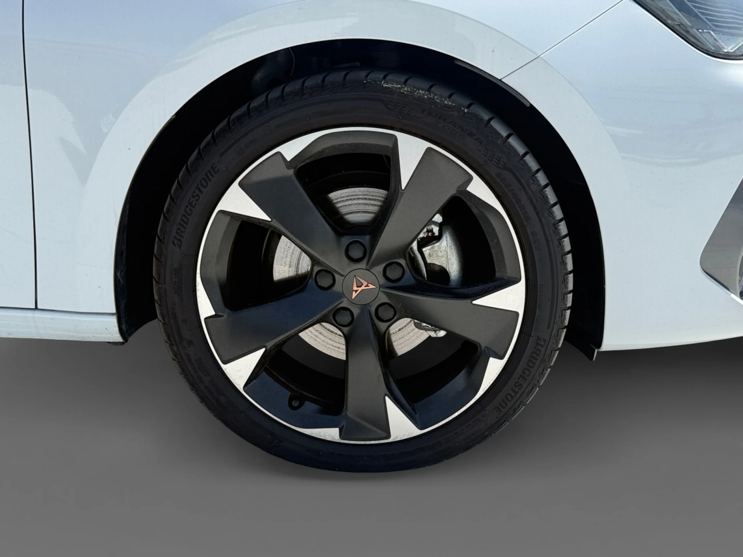 CUPRA LEON 1.5 ETSI 110KW (150CV) DSG - Foto 8