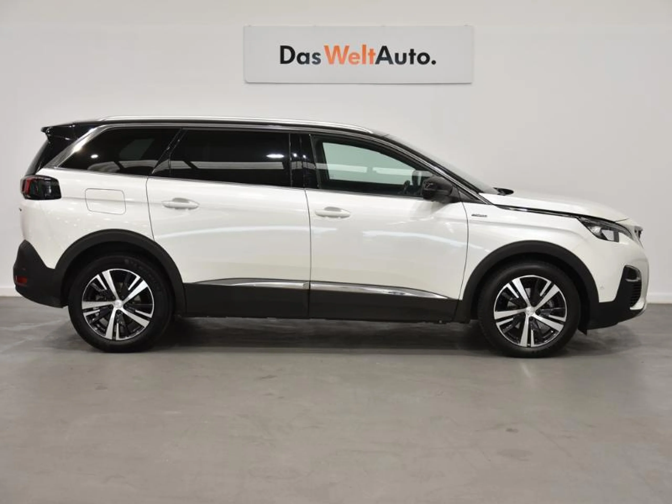 PEUGEOT 5008 GT LINE 1.6 PURETECH 132KW (180CV) EAT8 - Foto 3