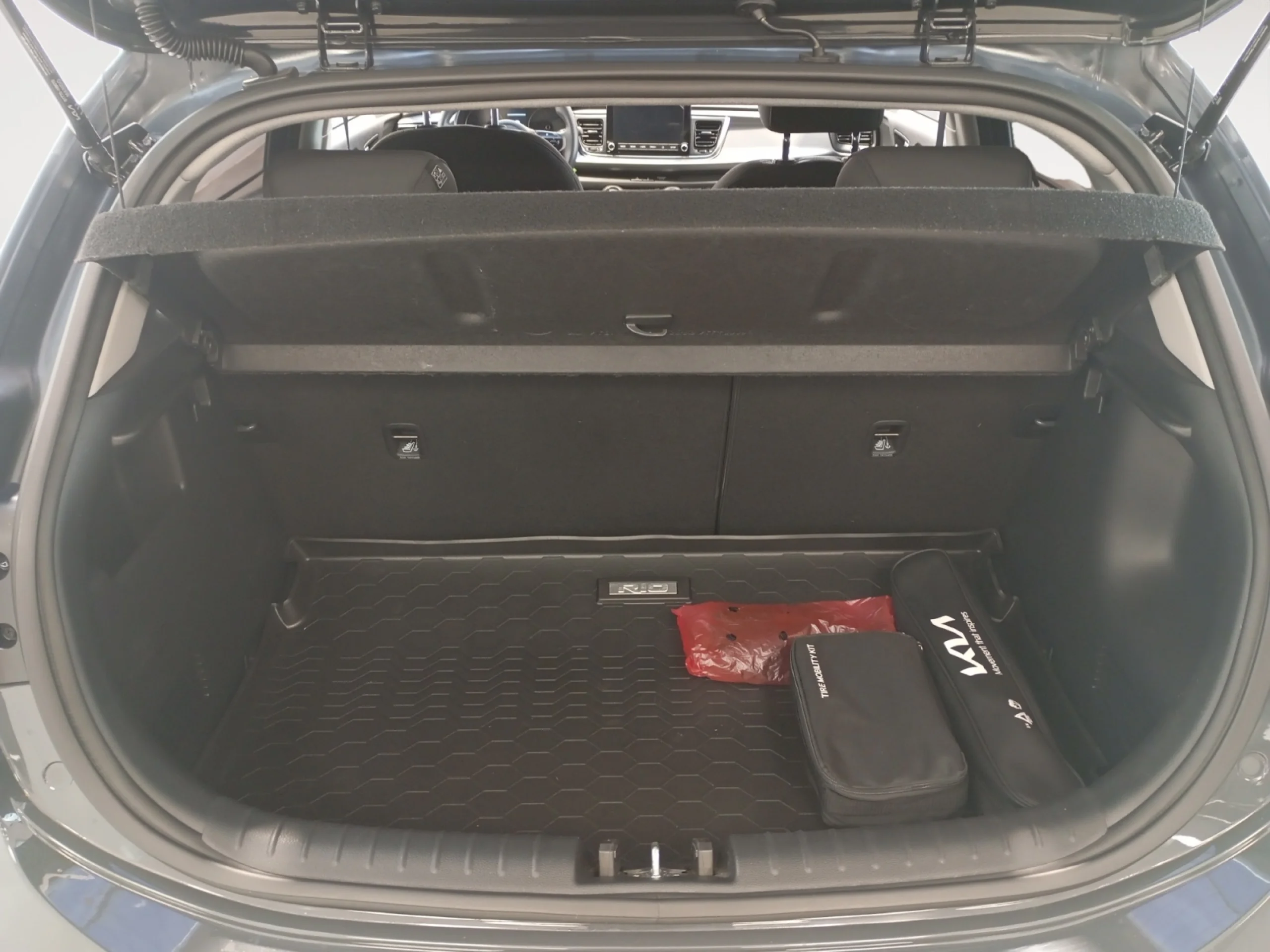 KIA Rio 1.0 T GDI 74KW (100CV) MHEV IMT DRIVE - Foto 7