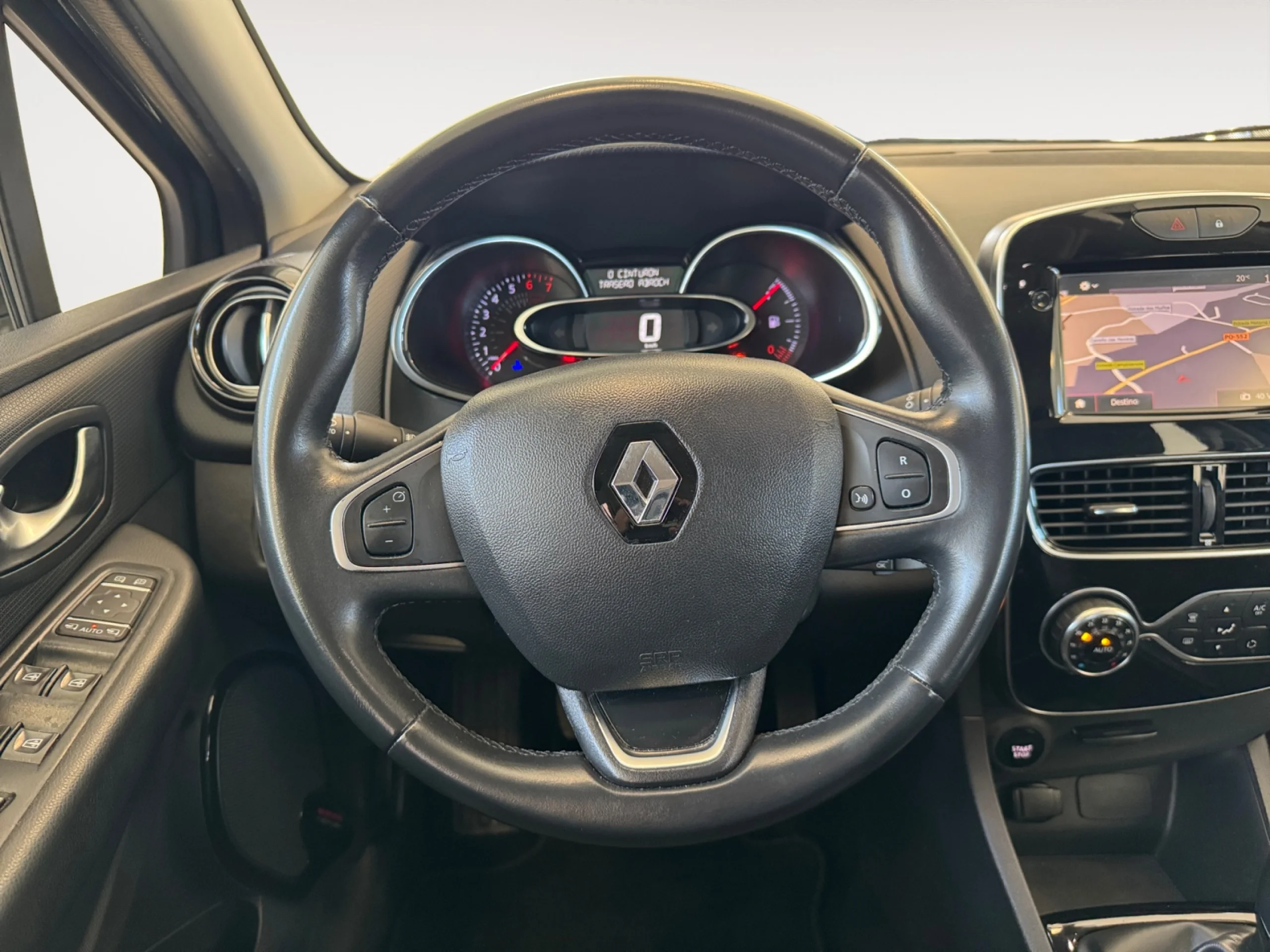 RENAULT CLIO ZEN TCE 66KW (90CV)  18 - Foto 11