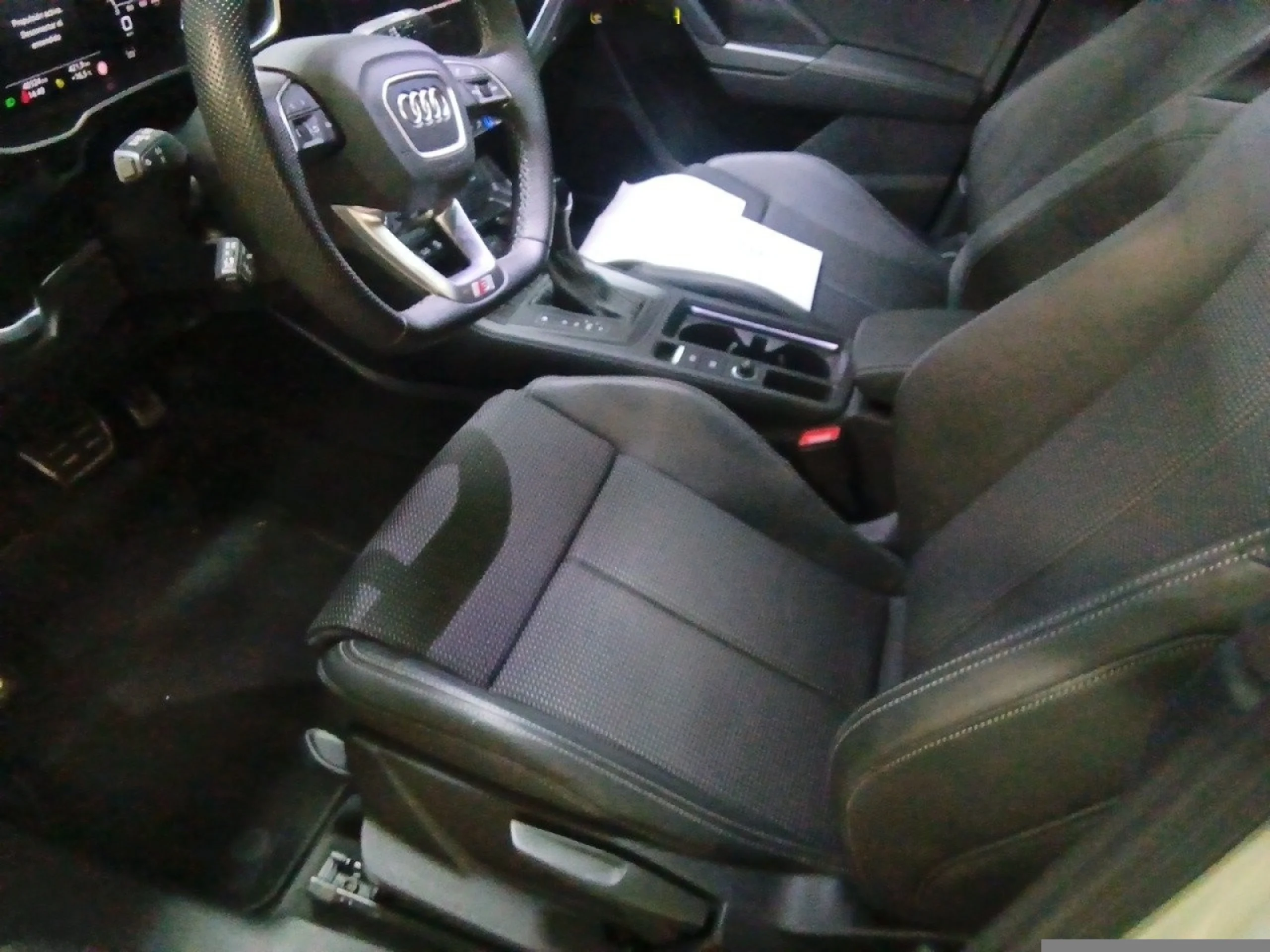 AUDI Q3 SPORTBACK BLACK LINE 35 TDI 110KW (150CV) S TRONIC - Foto 2