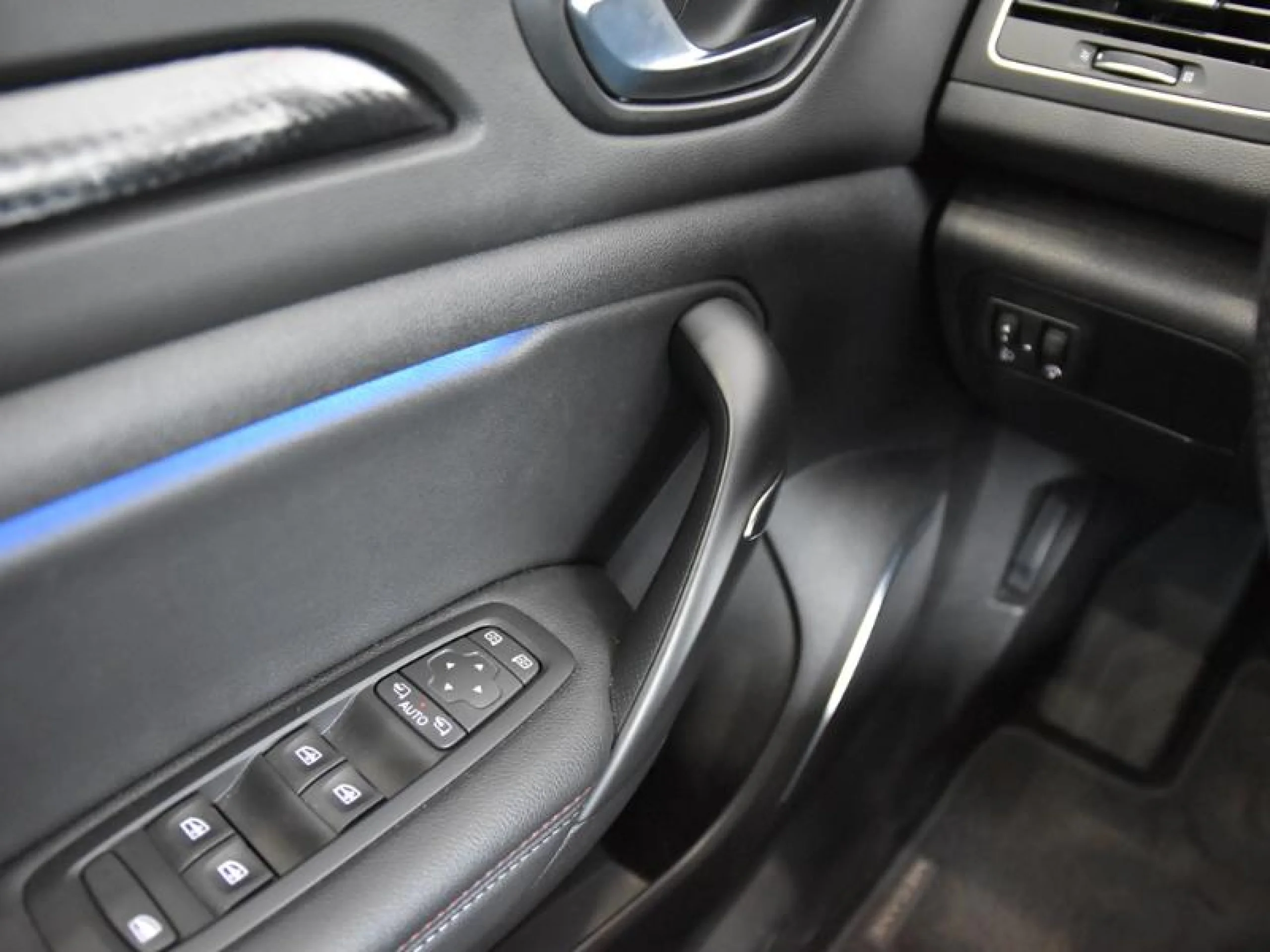 RENAULT MEGANE R.S.LINE BLUE DCI 85 KW (115CV) EDC - Foto 18